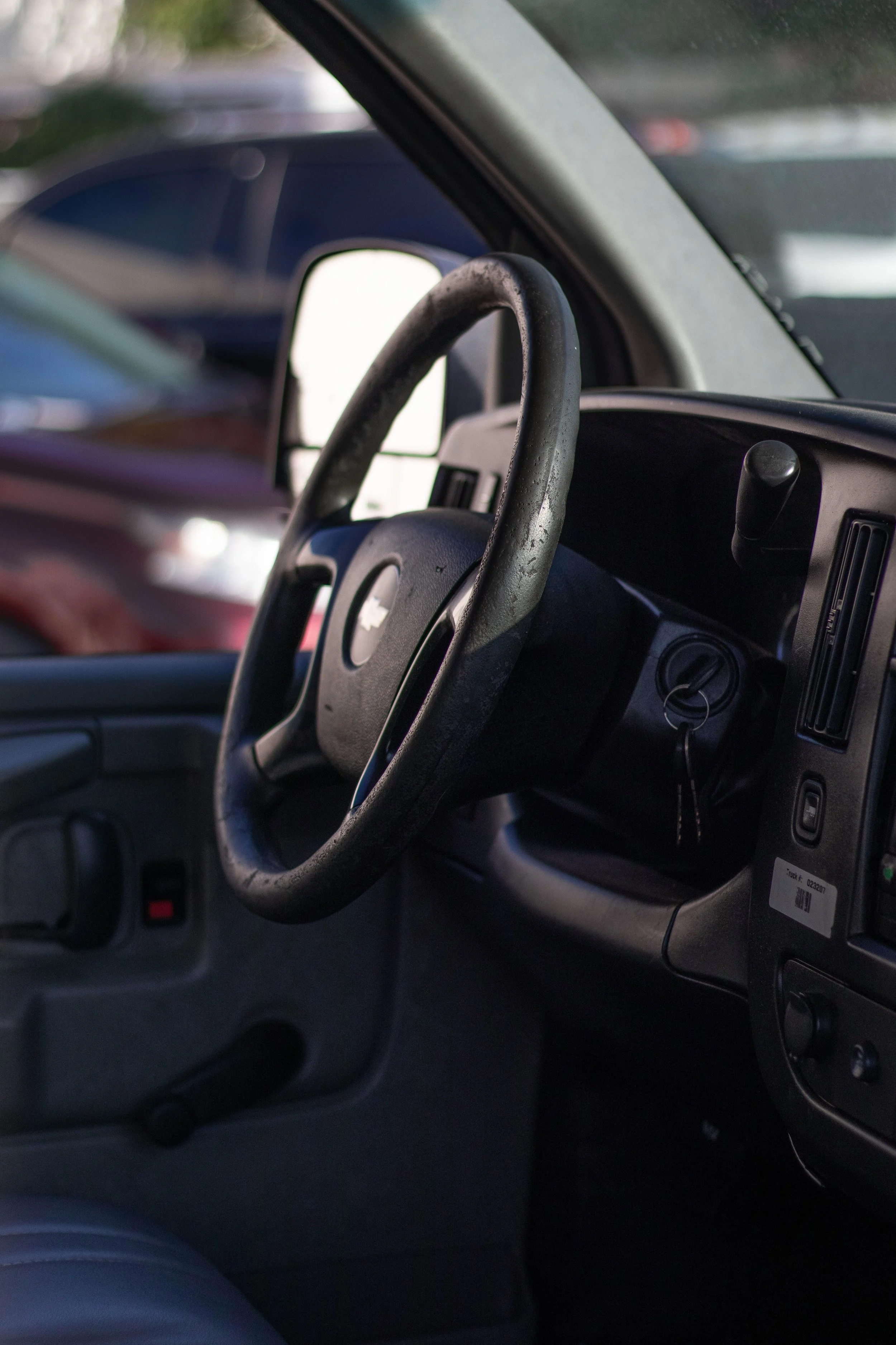 Nikaw Auto Sales_ Work Van-5631.JPG