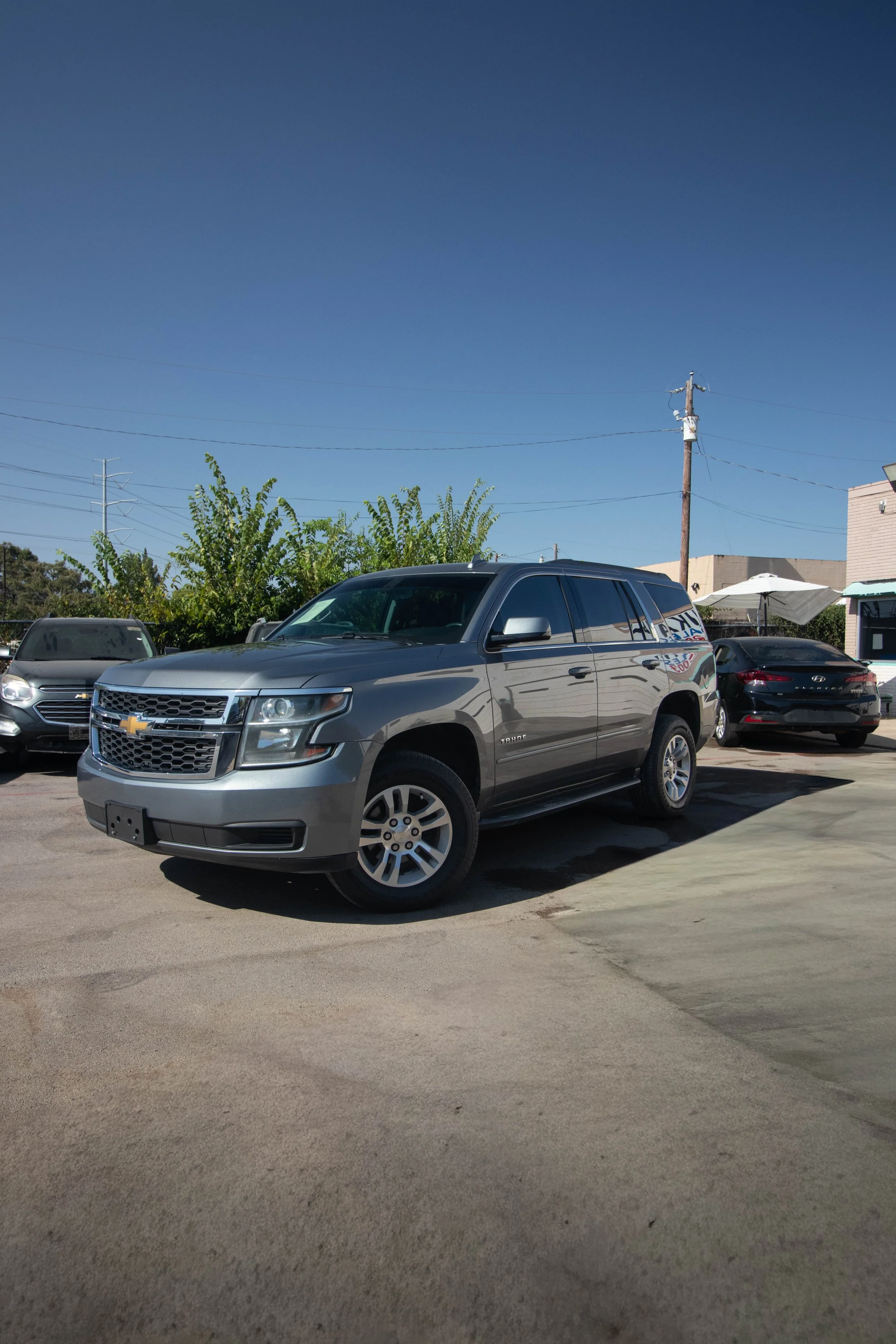 Nikaw Auto Sales_Tahoe-5283.JPG