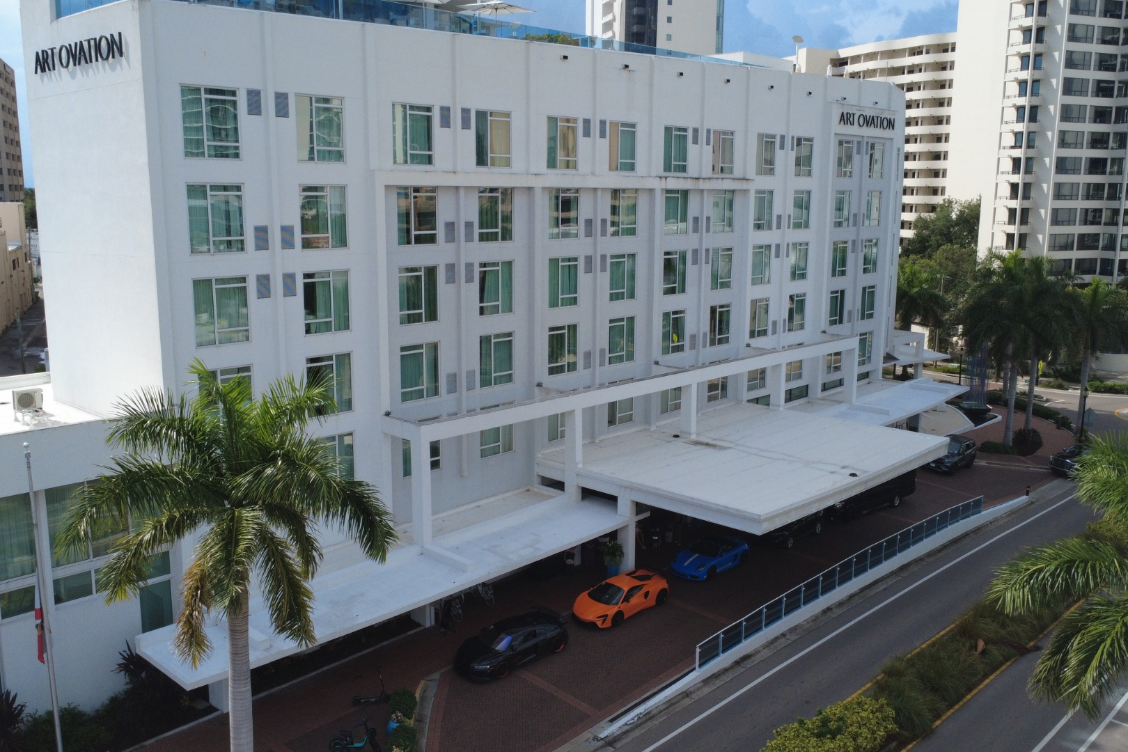 Art Ovation Hotel (Autograph Hotel) in Downtown Sarasota