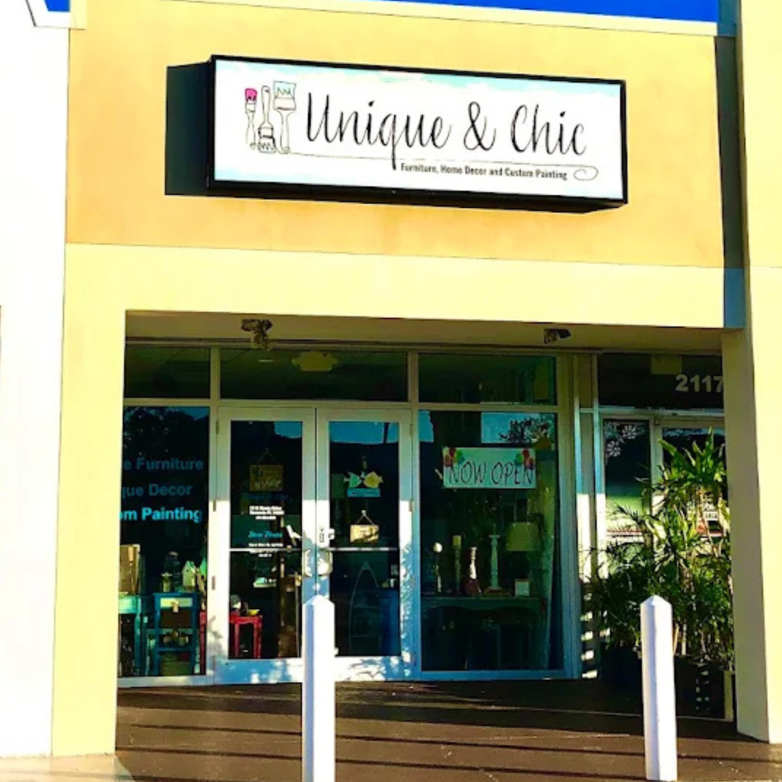 Unique and Chic
