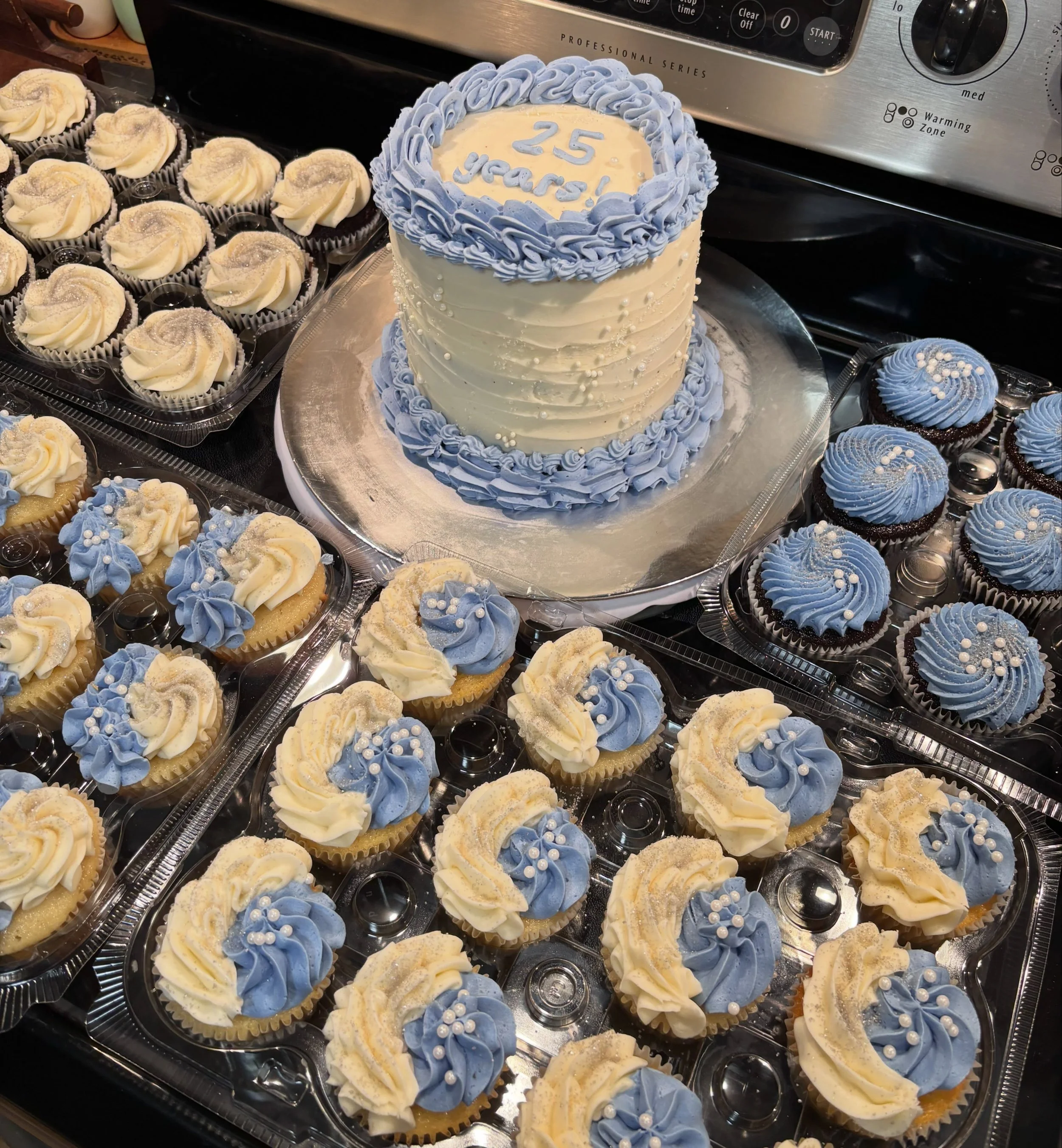 This order was for a 25th anniversary celebration! This order included 4 dozen custom cupcakes and a 6 inch cake with the couples  wedding colors! If you&rsquo;re interested in ordering from me for any special occasions, or even just because, the lin