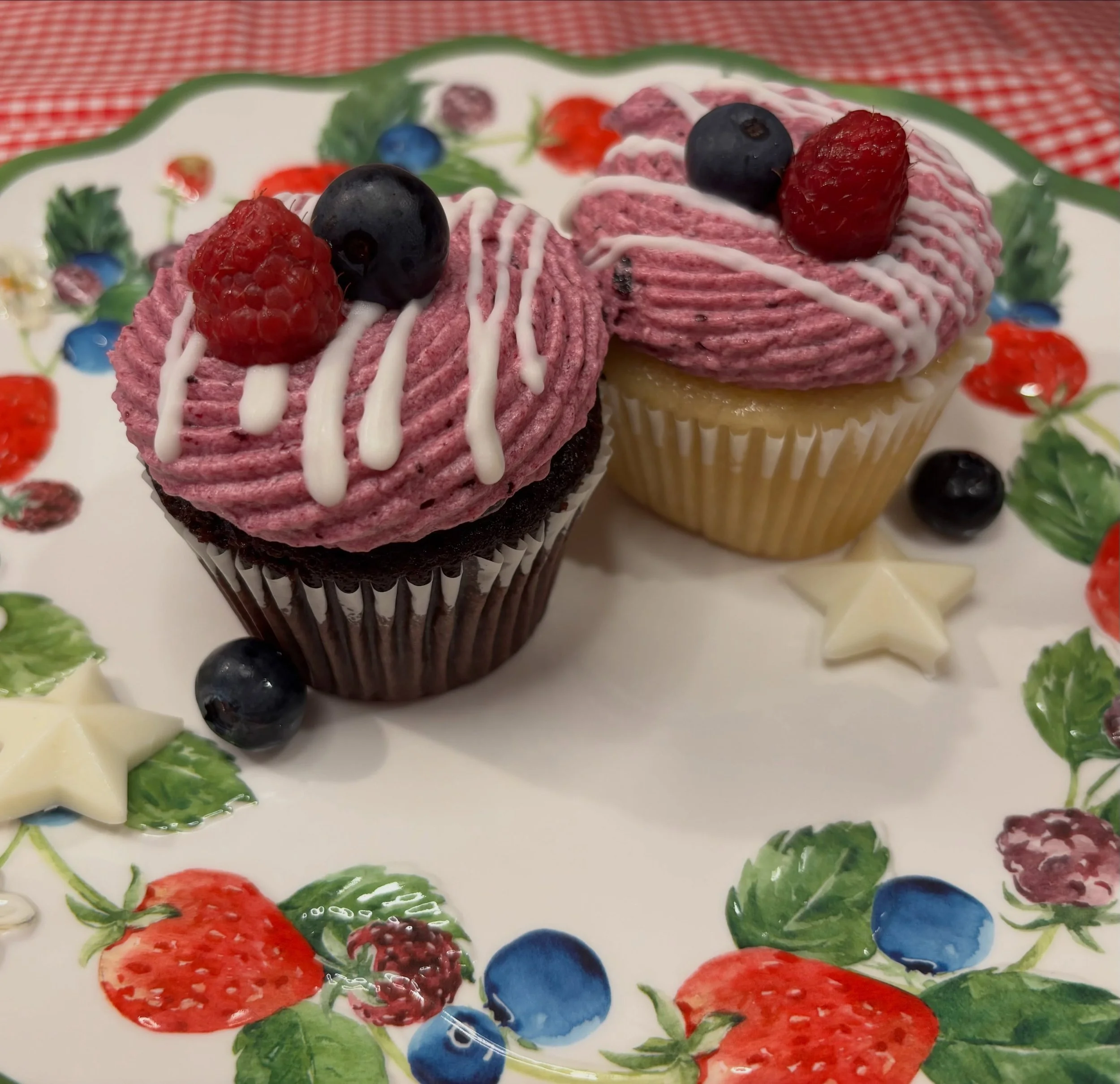 A little look back at our monthly specialty flavors from July - October!

🍓🫐July- Mixed Berry
🍋🍓August- Pink Lemonade
🍁🍂September- Maple Brown Sugar
🎃🥧October- Apple Crisp

What do you think November will be?

If you&rsquo;re interested in or