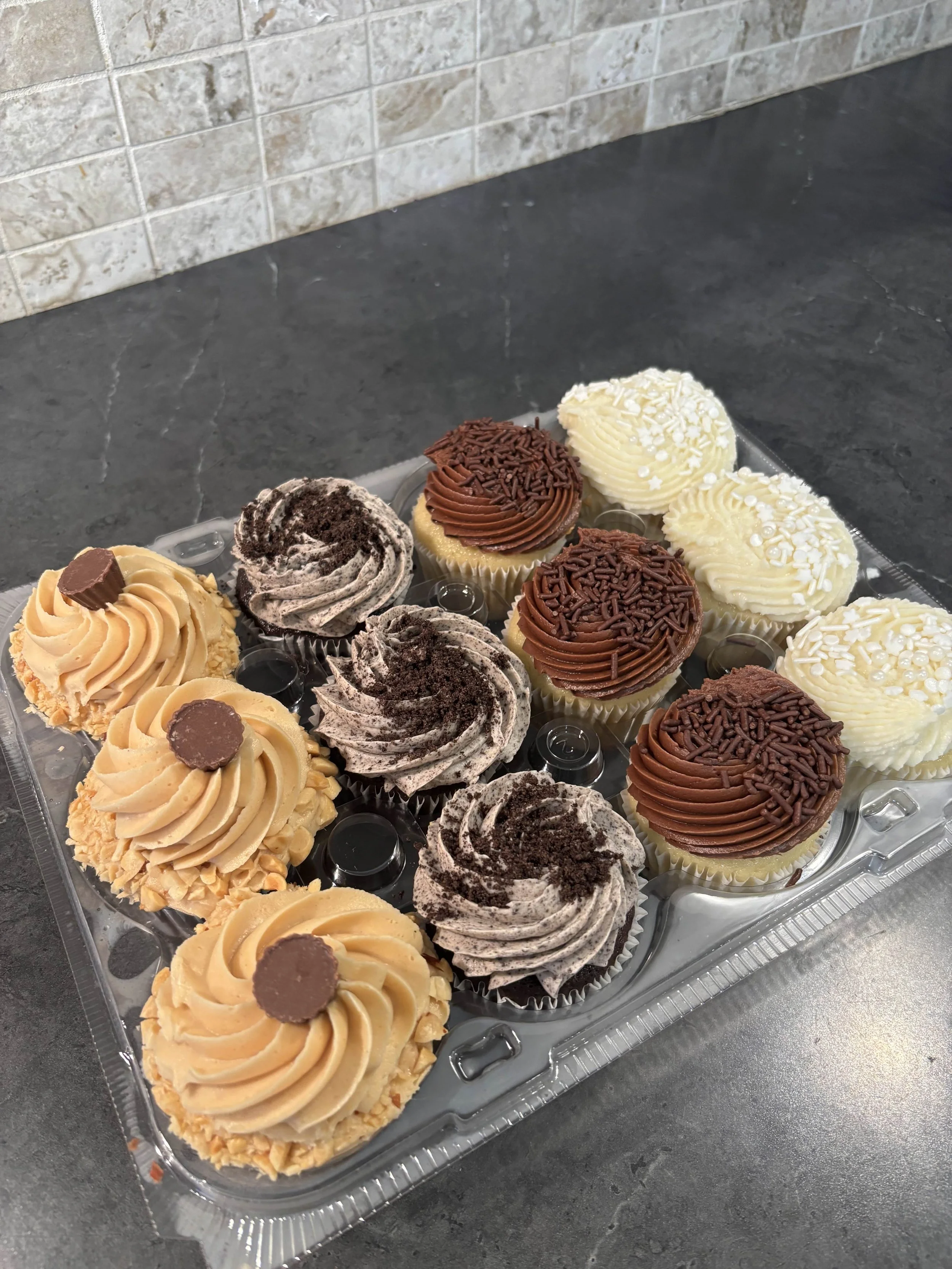 Variety (Peanut Butter Cup, Cookies and Cream, Vanilla and Chocolate)