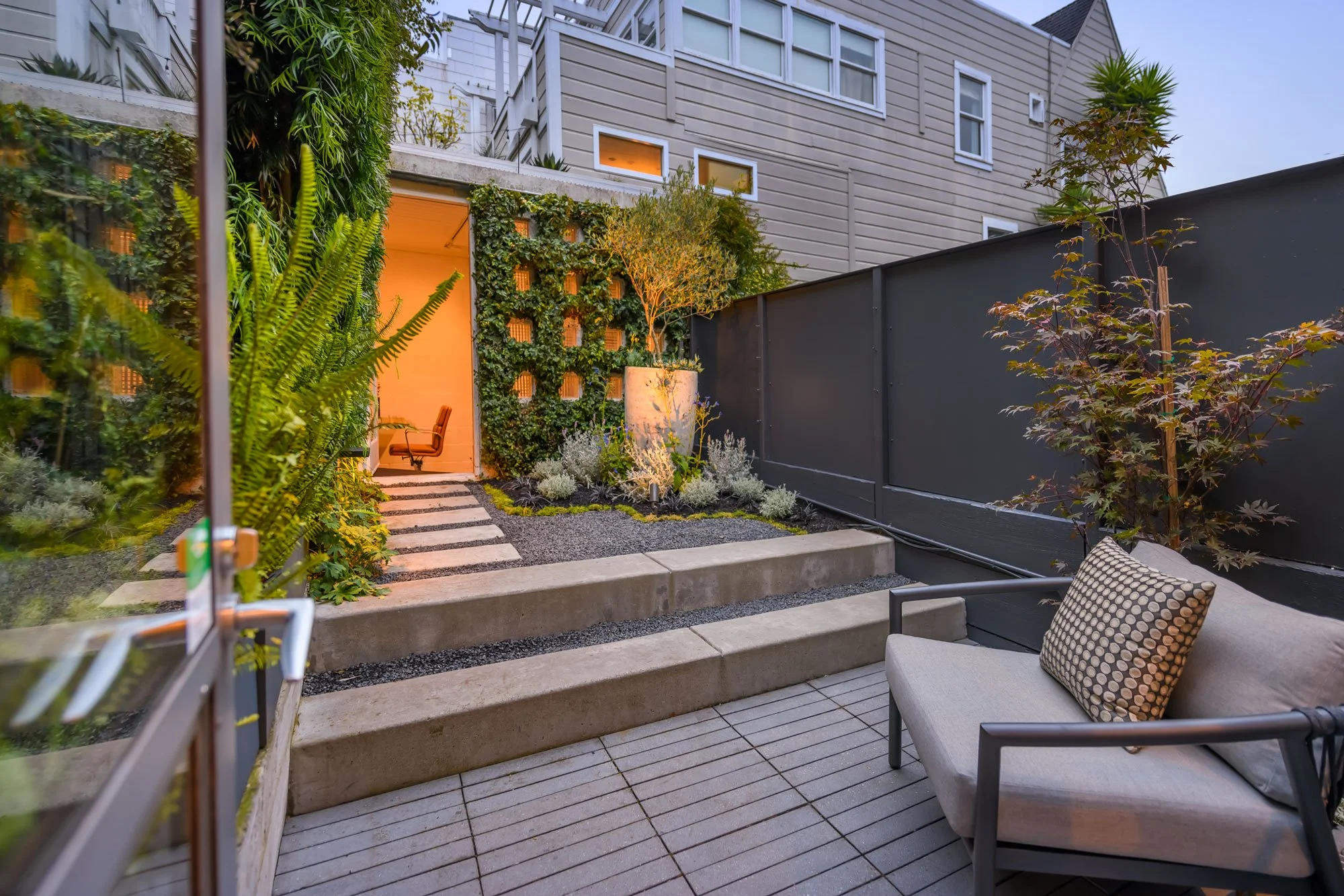 patio.jpg