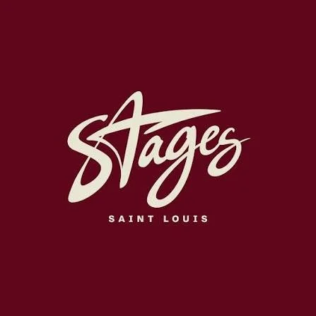 Logo for Stages Saint Louis with a dark red background and white stylized text.