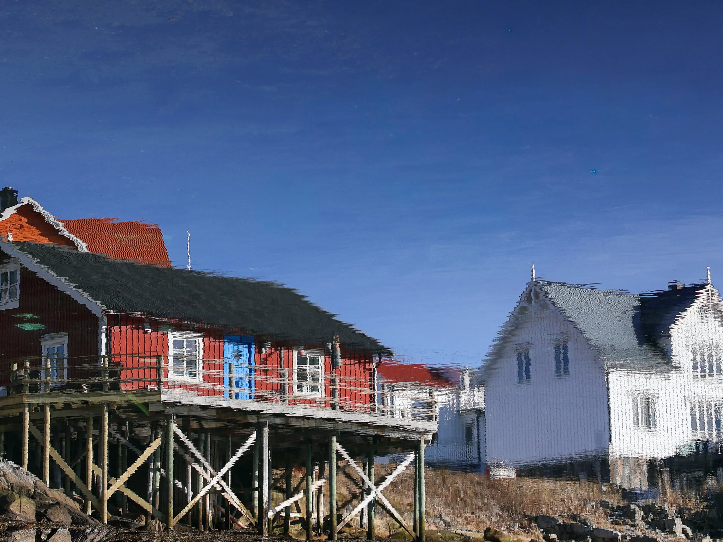 Henningsvær Reflections
