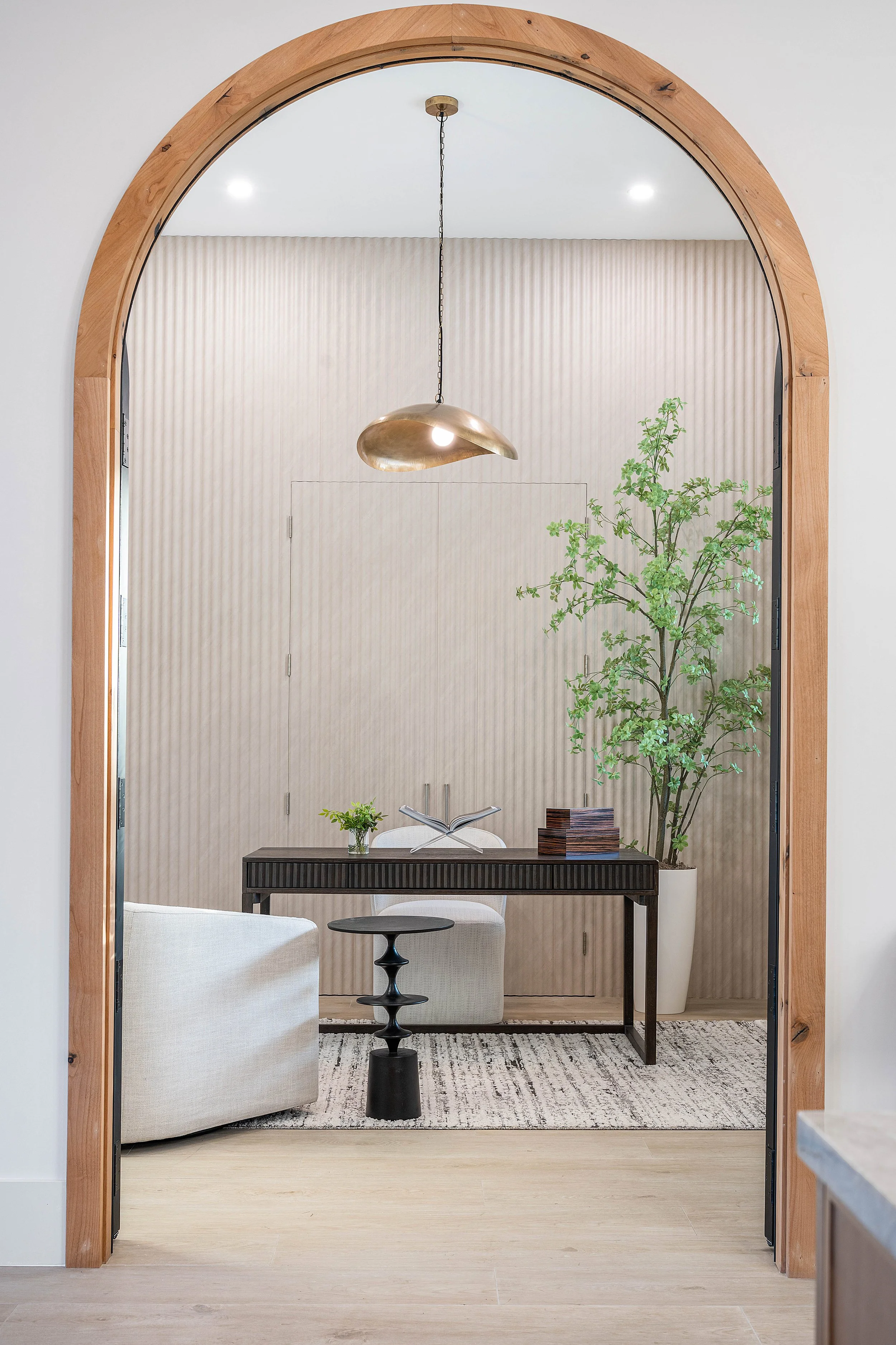 2026 Interior Design Trends: What’s In, What’s Out, and How to Use It