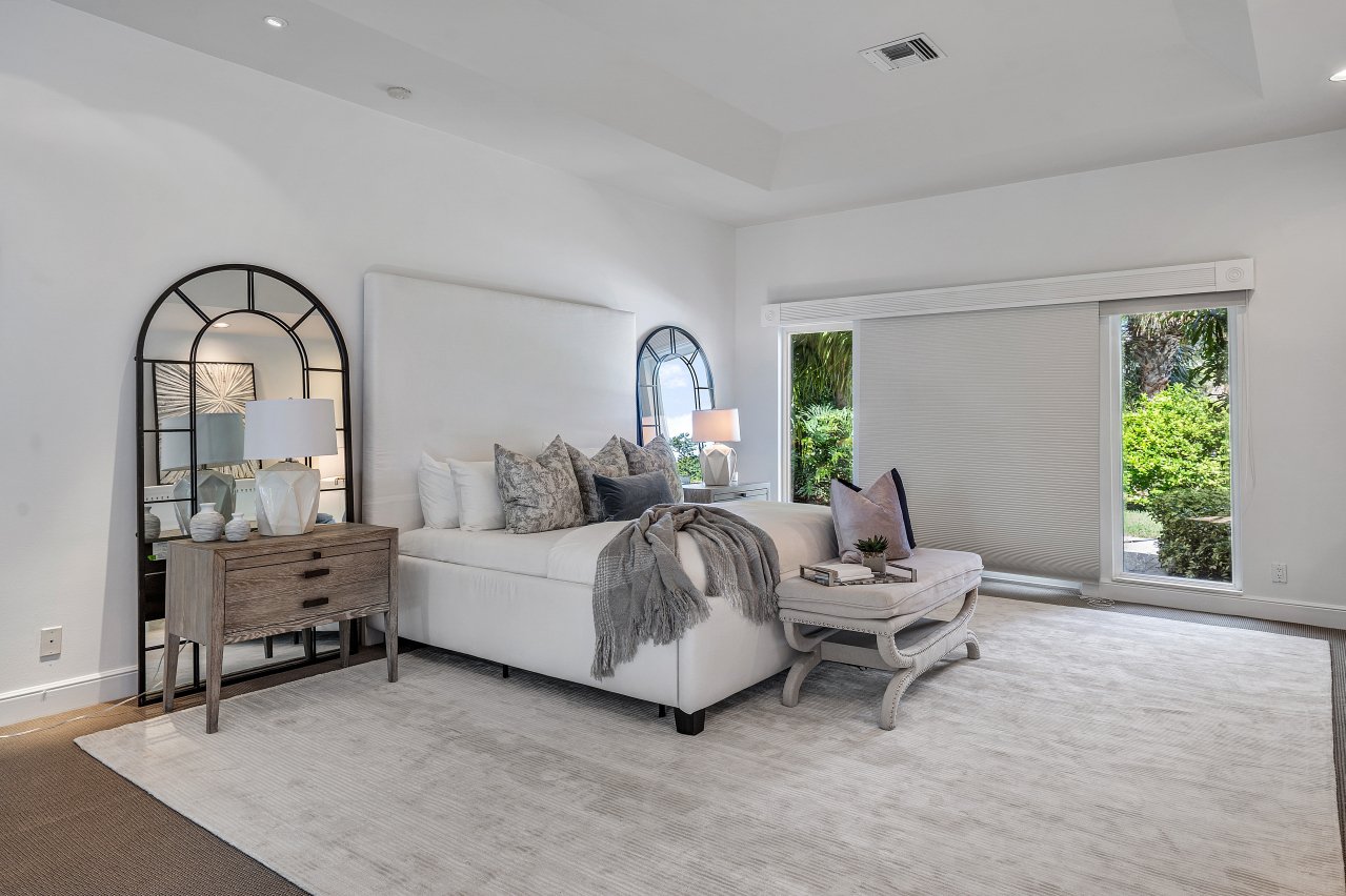45 Curlew Road, Lantana - Master Bedroom