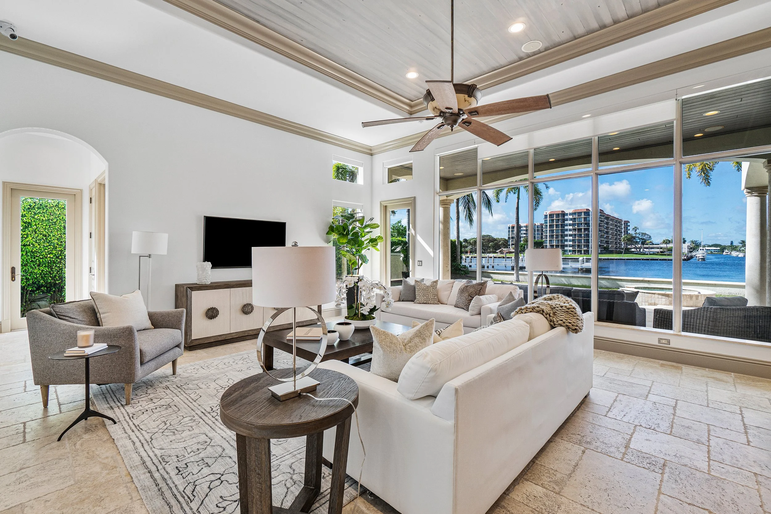4028 S Ocean Blvd, Highland Beach - Family Room