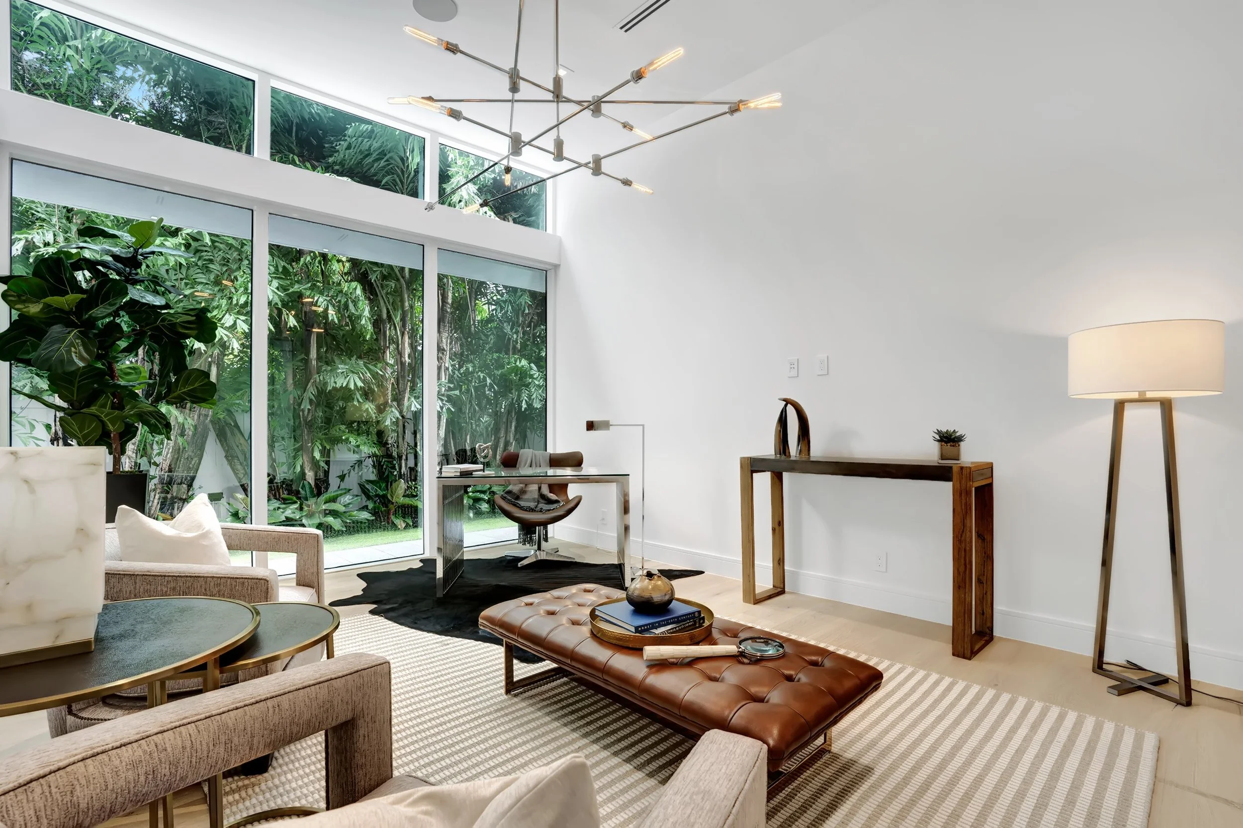 239 NE 7th Ave - Office