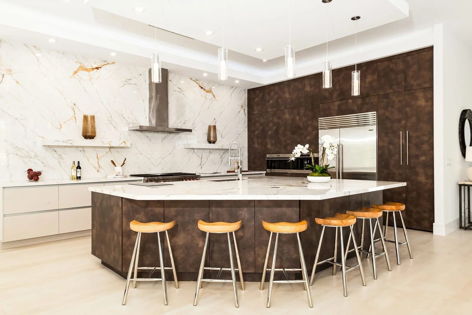 335 NE 6th Street - Kitchen