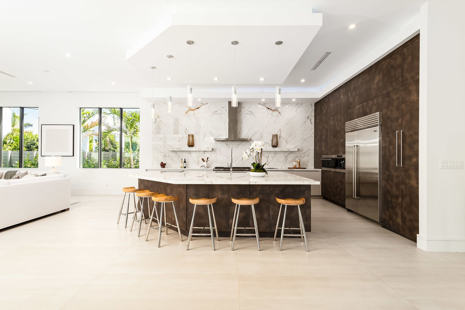 335 NE 6th Street - Kitchen