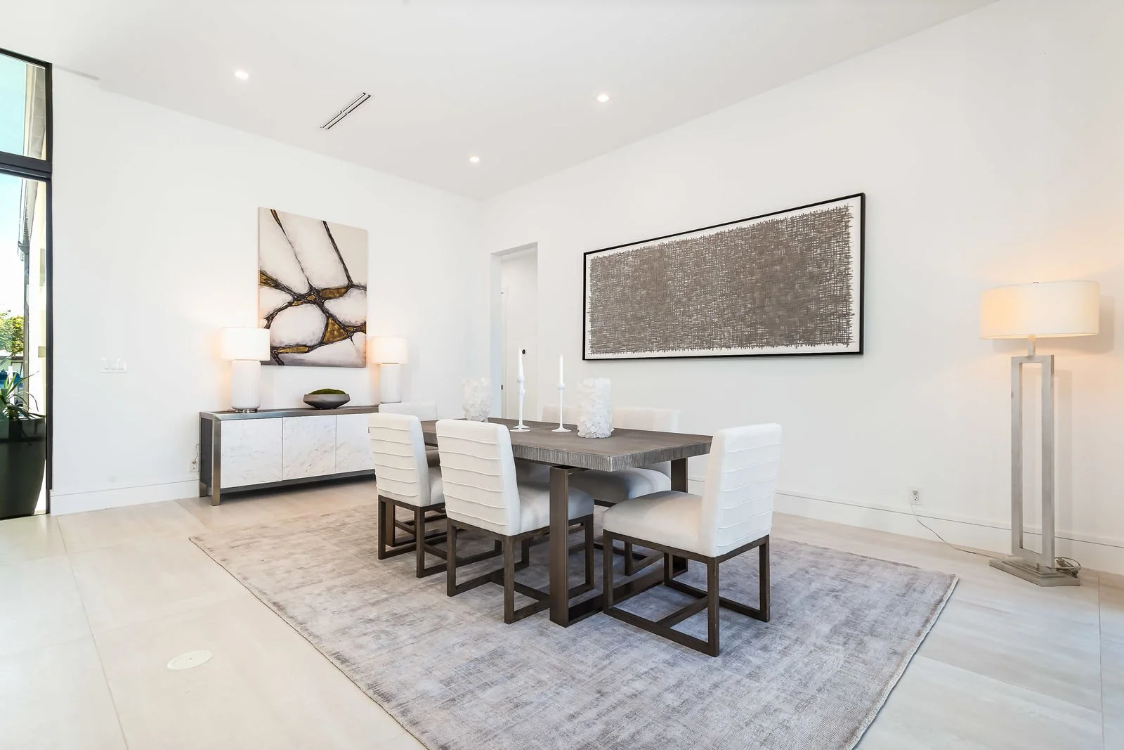 335 NE 6th Street - Dining Room