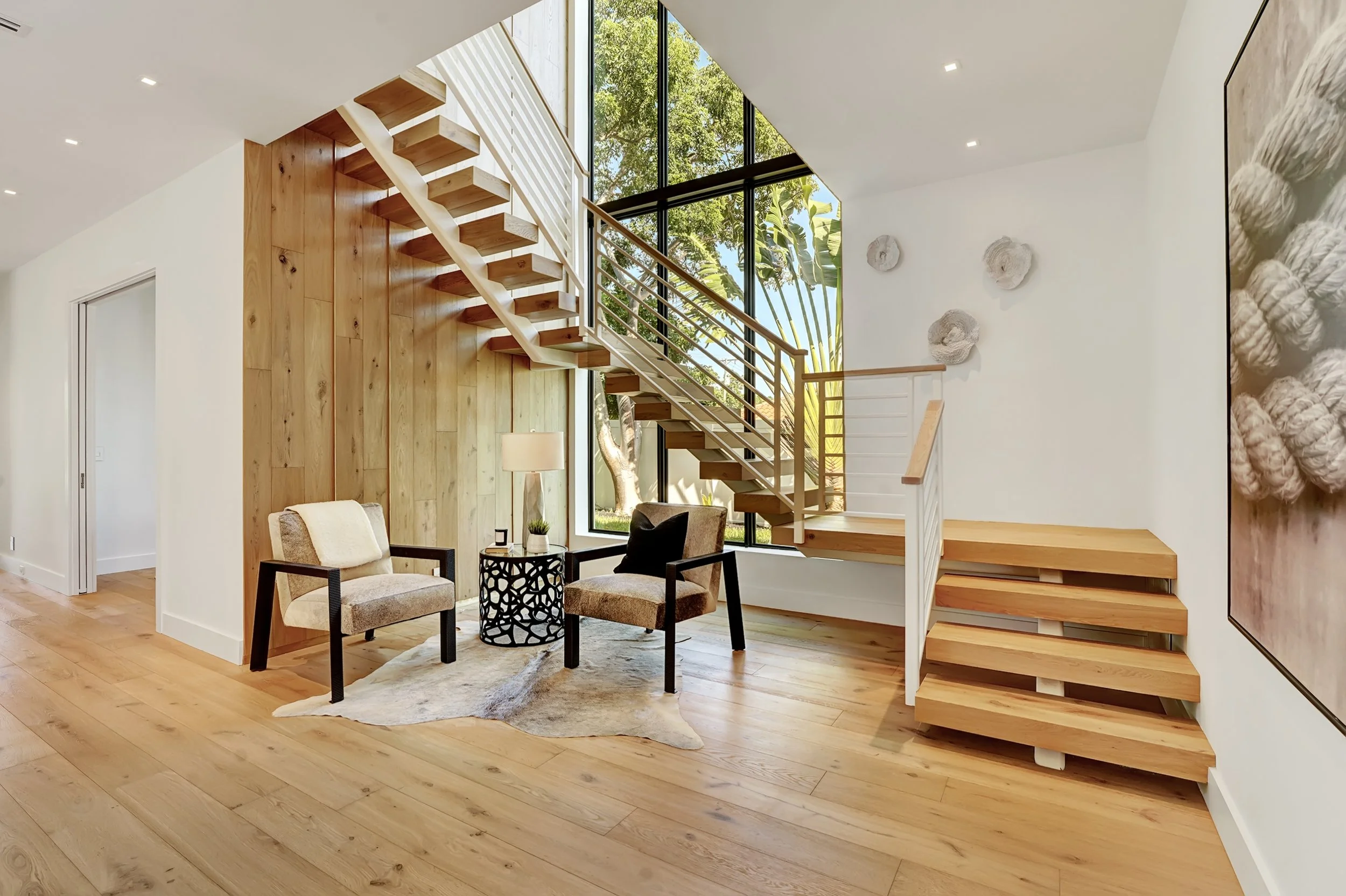 855 NW 4th Ave, Boca Raton - Stairs