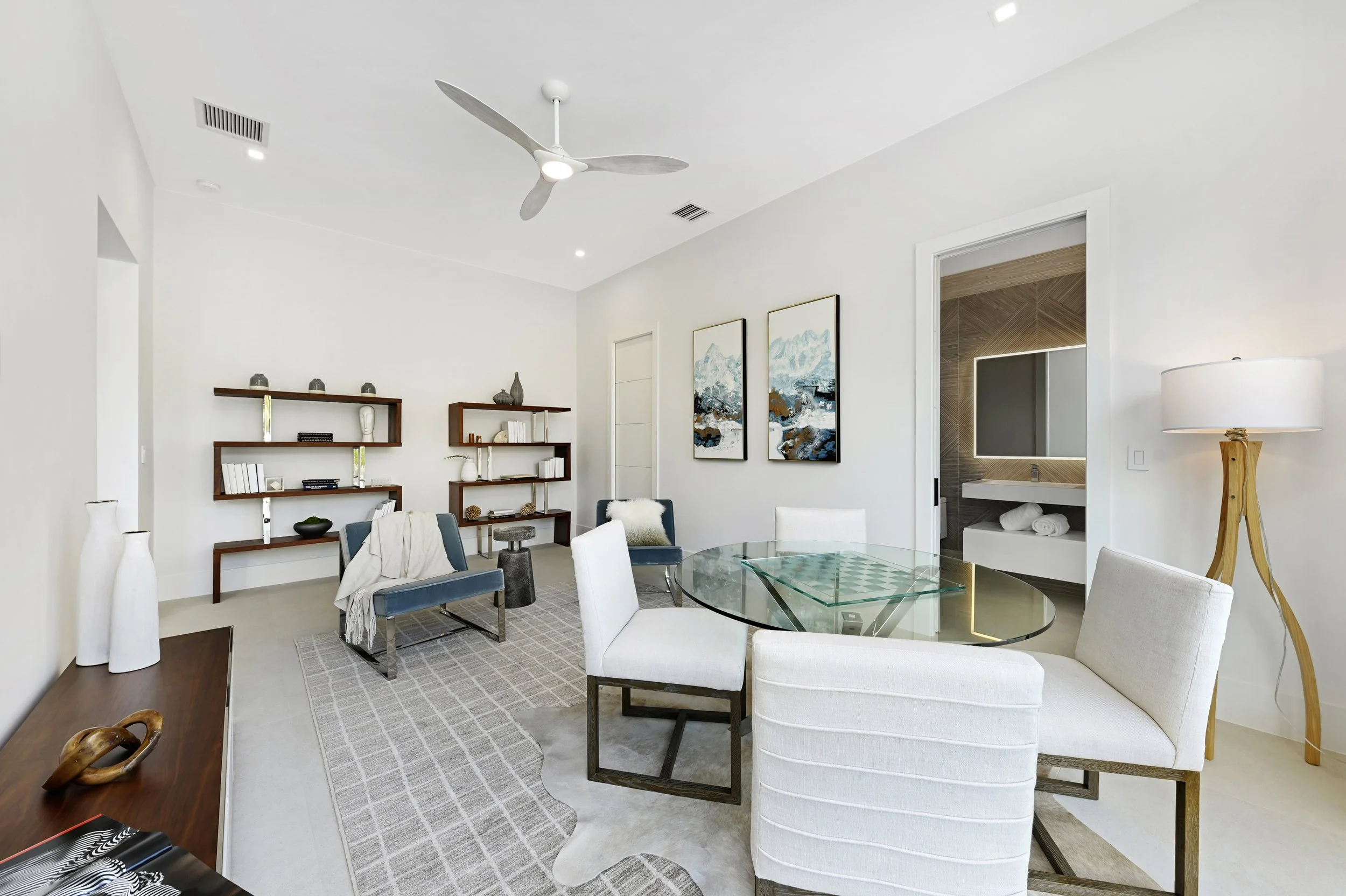 933 Allamanda Drive - Club Room