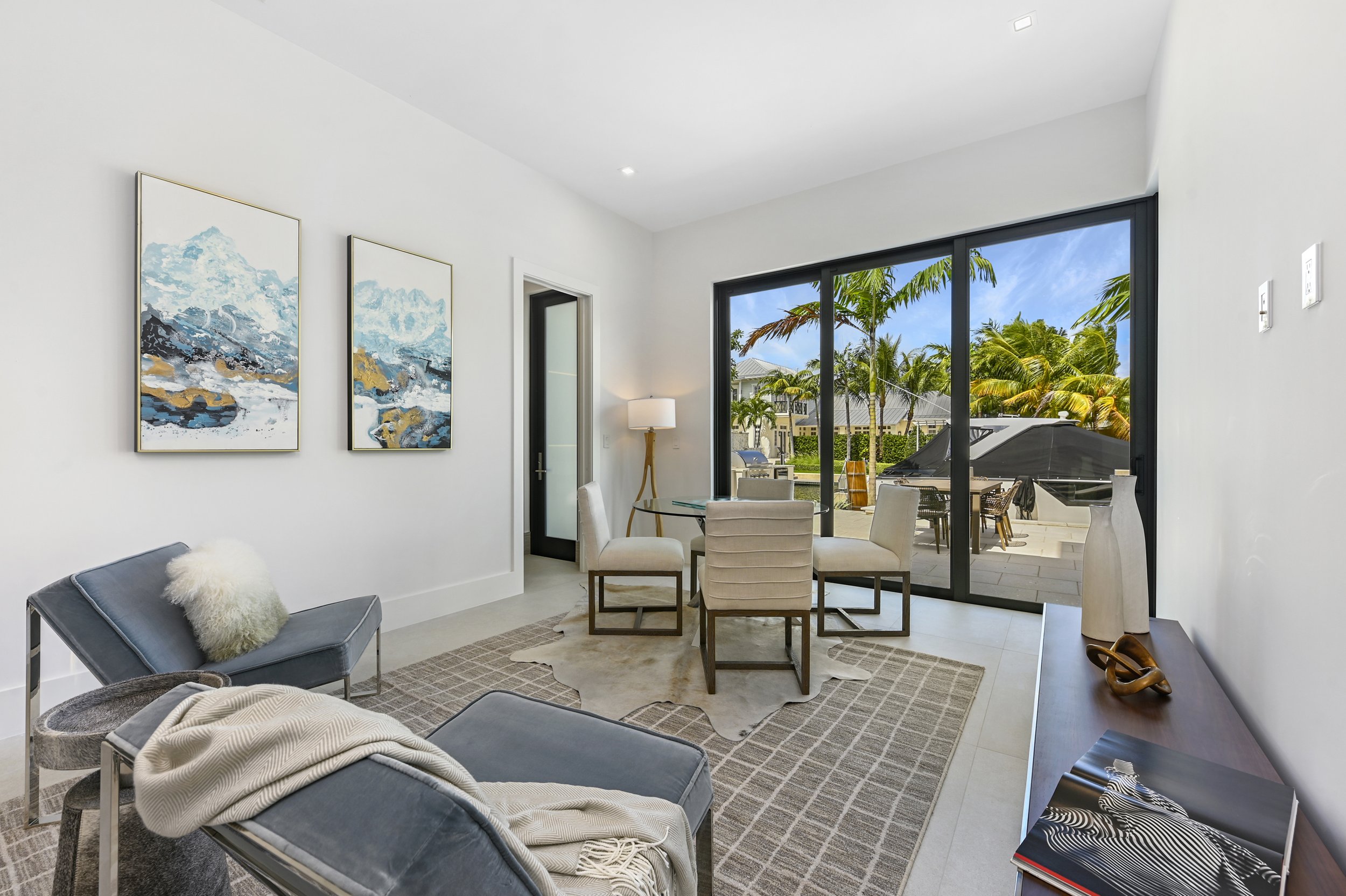 933 Allamanda Drive - Club Room