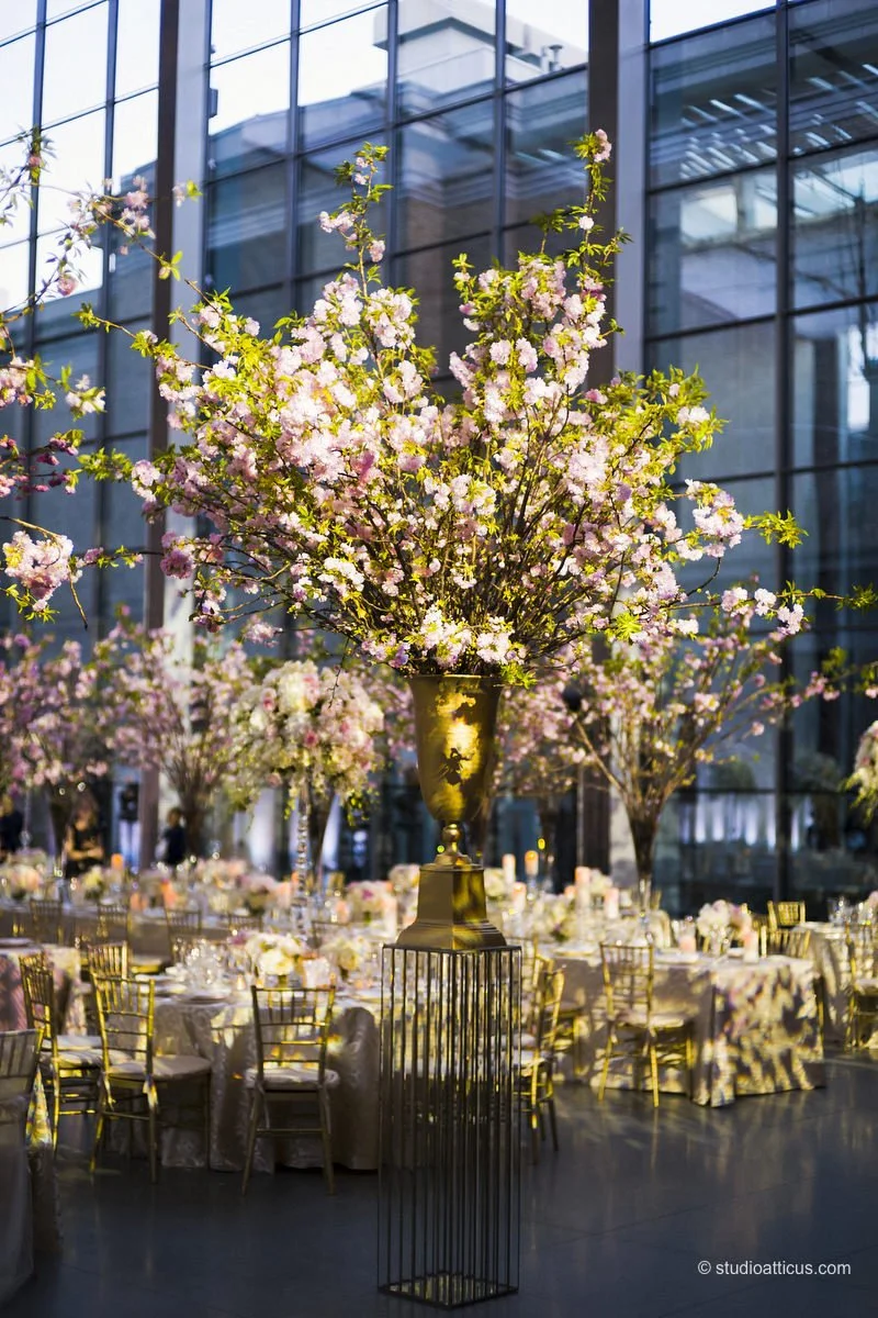 Luxury wedding at the MFA, Boston - Blossom florals