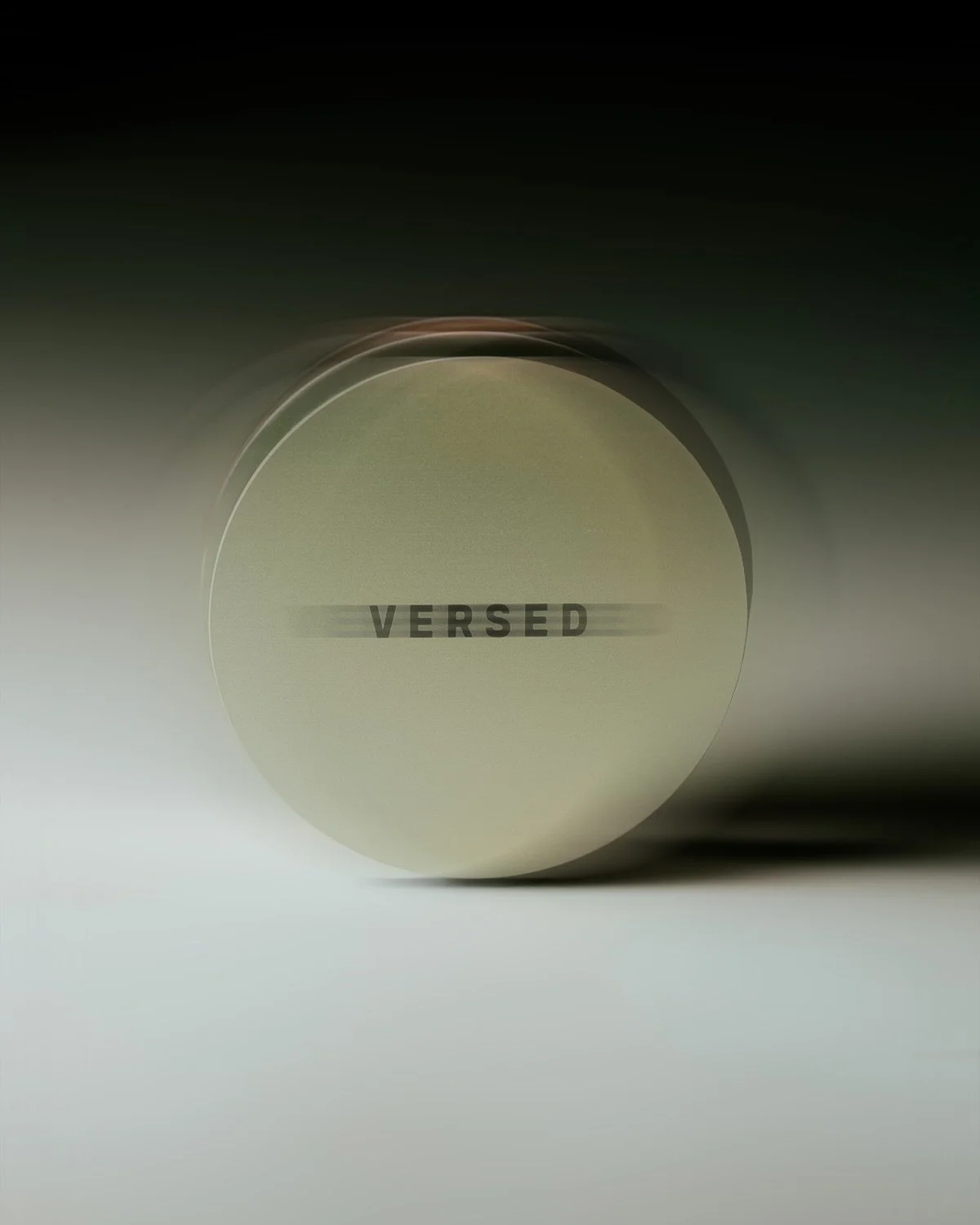 A few moments from the new Versed Smooth Finish Brightening Setting Powder launch ✨

This one has been a long time coming, so it feels extra special to finally share it 🤍

So grateful for this team and everything that goes into bringing these launch