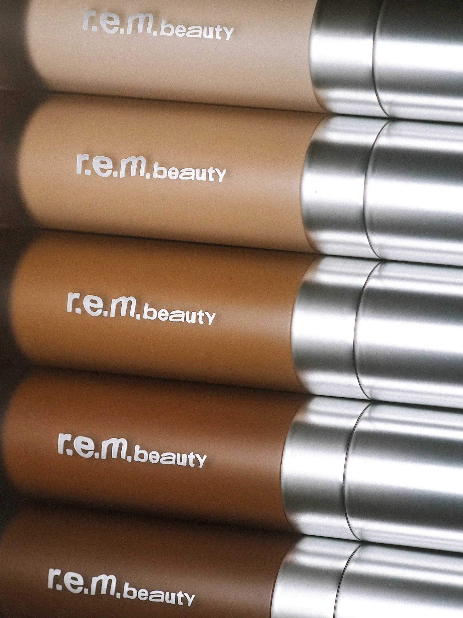 r.e.m. beauty | Social Content