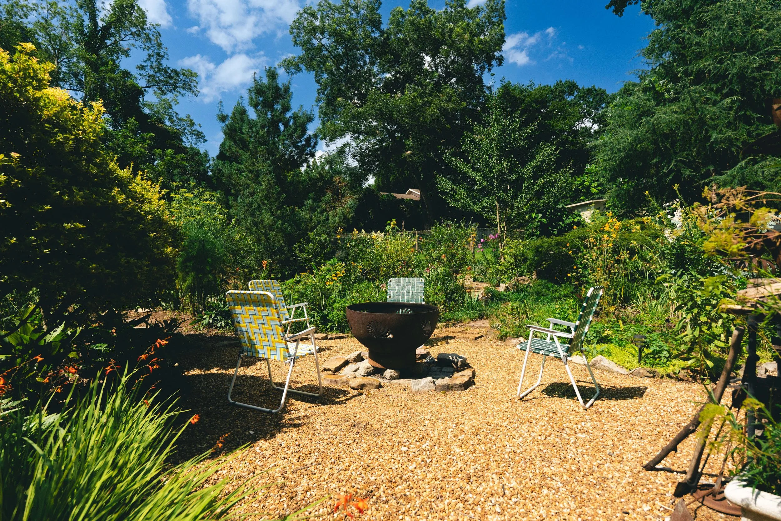 Landscaped fire pit area for your late nights in your garden 