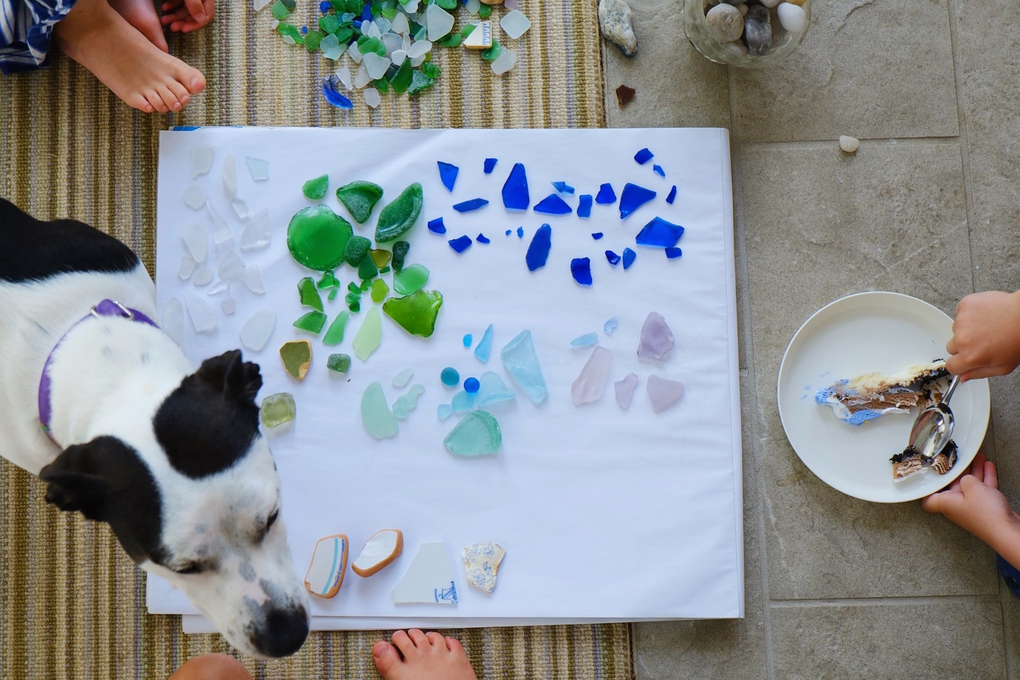 Pour a jar of sea glass on the floor, start sorting, watch in wonder as everyone slowly migrates over from all corners of the house ✨