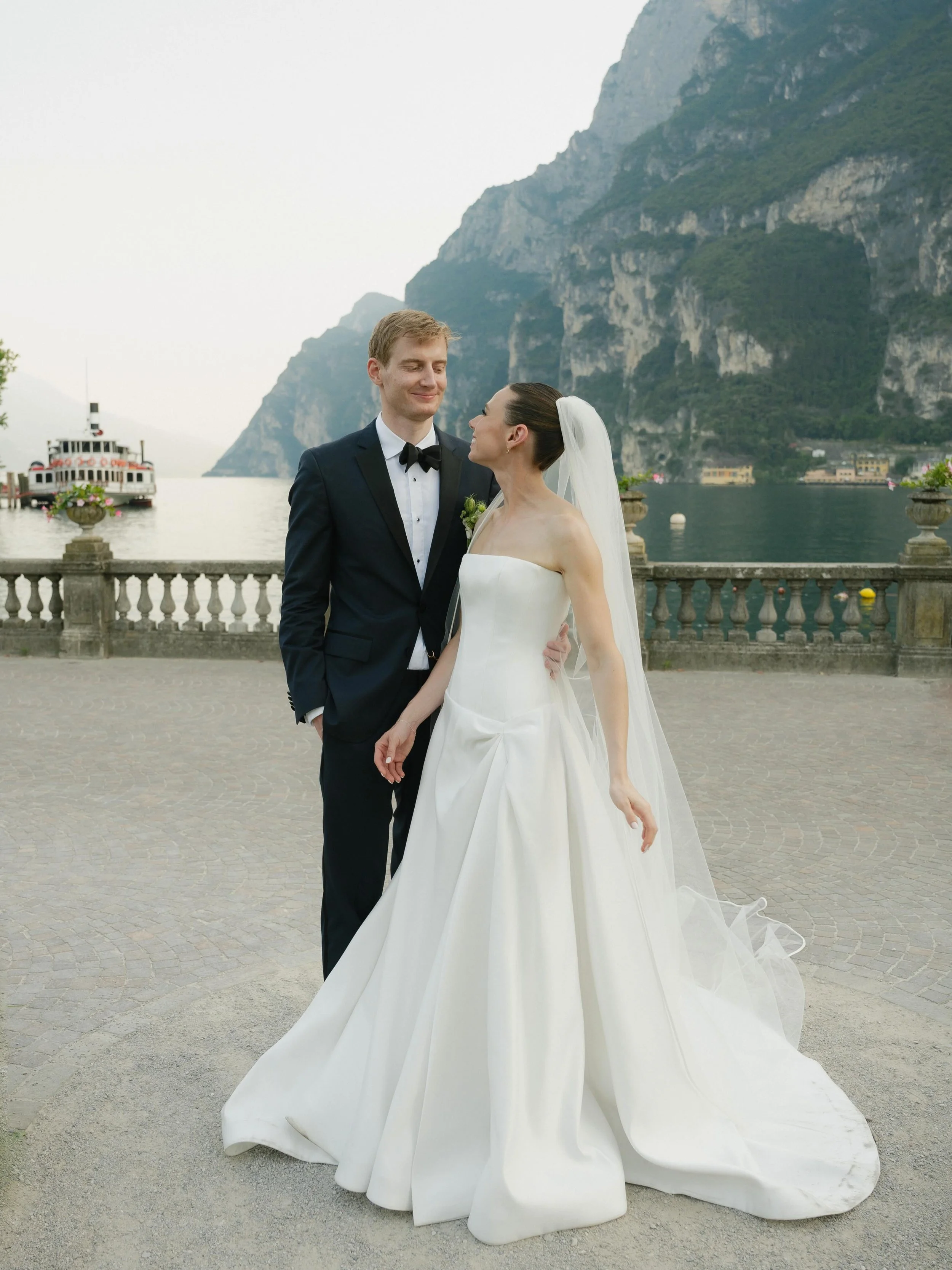Last weekend in the most ethereal Lake Garda, Italy, celebrating Reinier + Maeve! These two met as young teenagers in the same place here at Sailing Camp, so it really did feel so sweet to be witnessing them come full circle all these years later in 