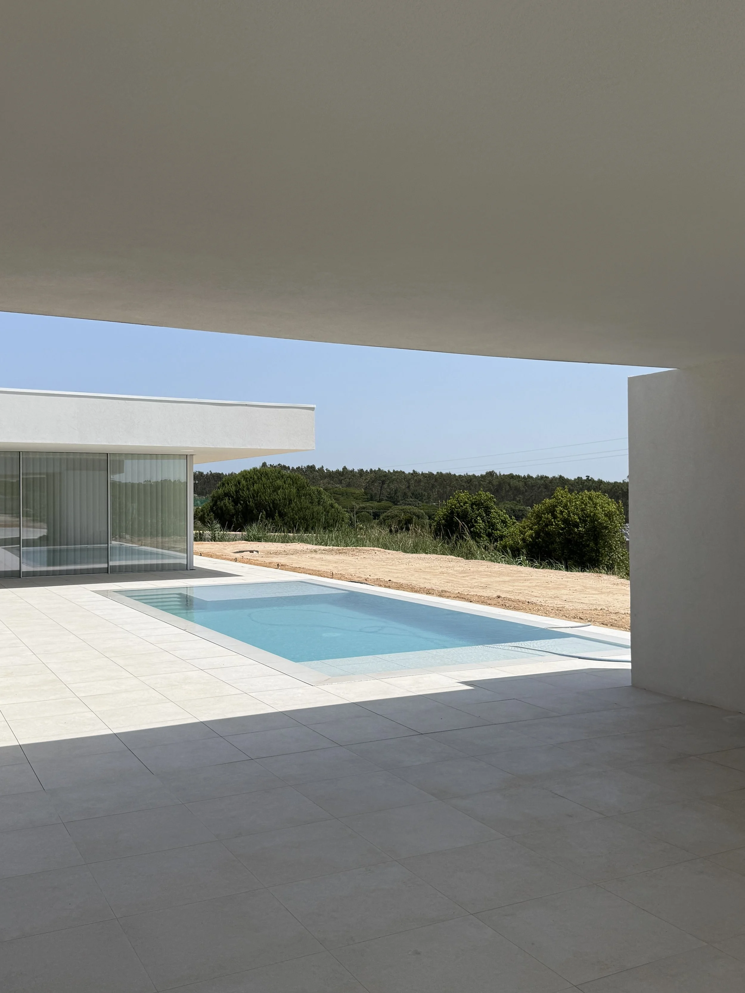 Tiago Frazão Arquitetos ext 02.jpg