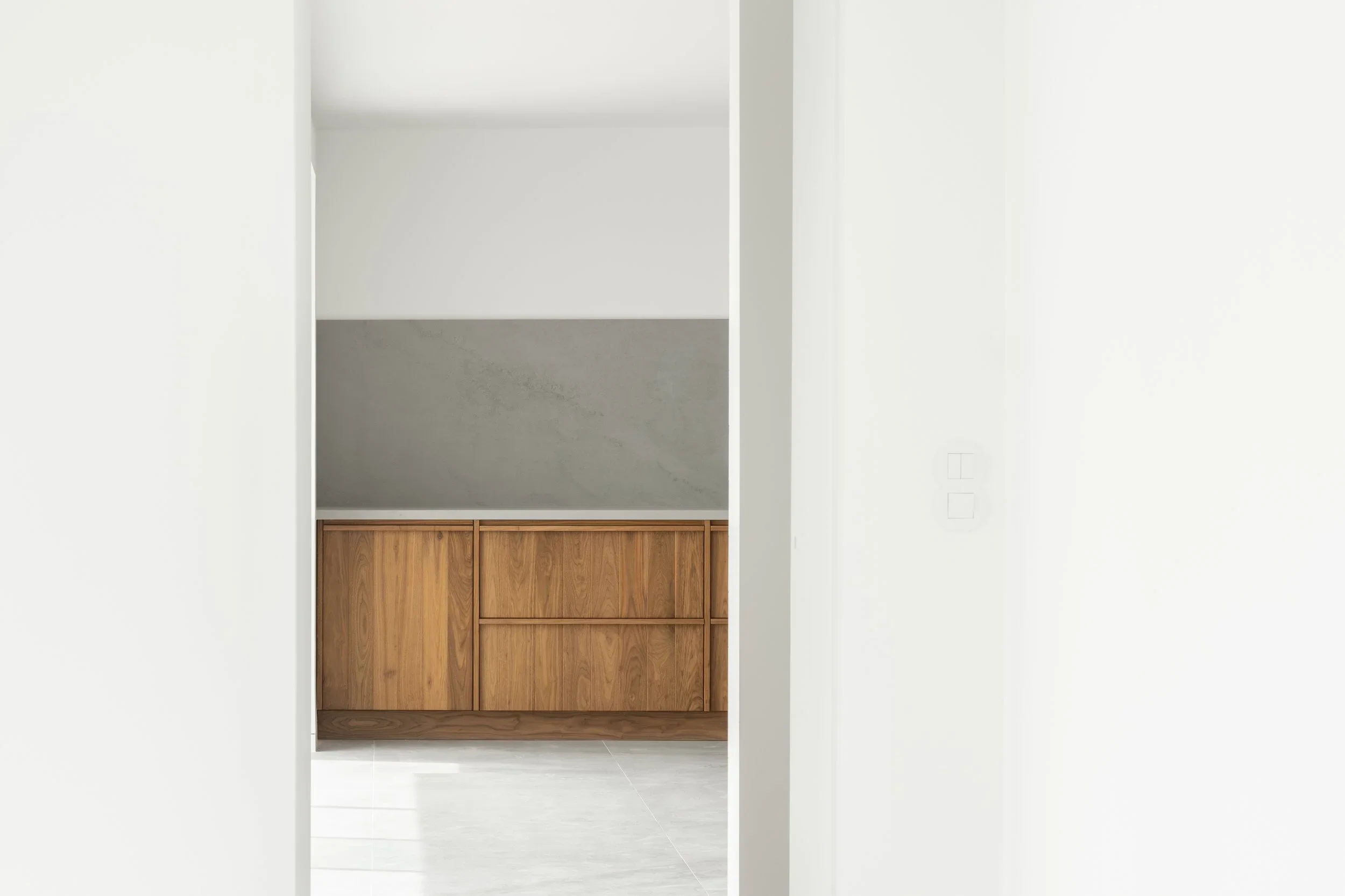 Tiago+Frazao+Arquitectos+-+House+in+Vila+Nova+de+Gaia+-1+.webp