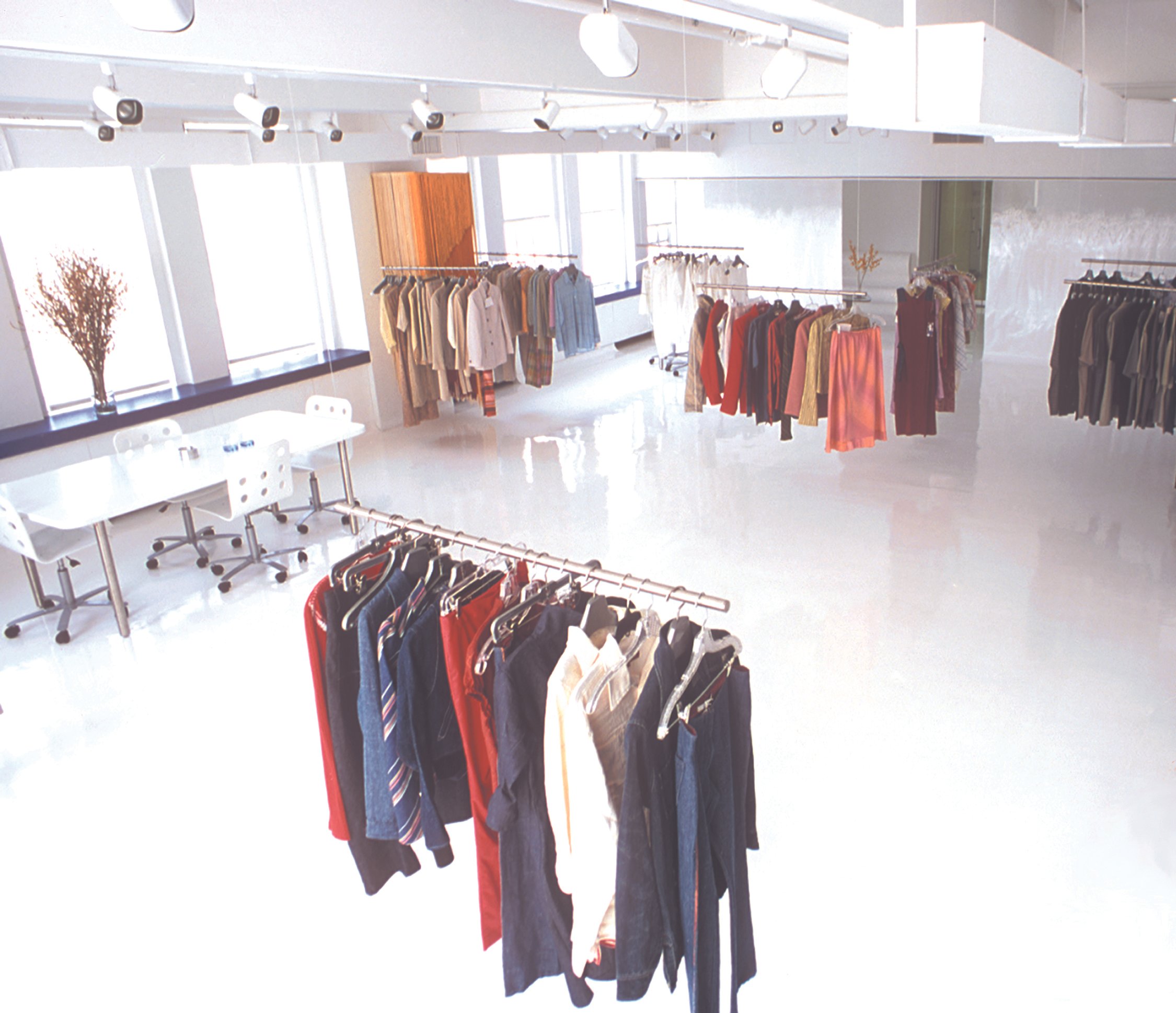 clothes1a.jpg