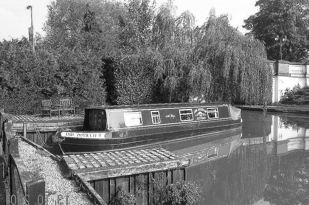 typ%252Bbarge%252Bb%2526w.jpg