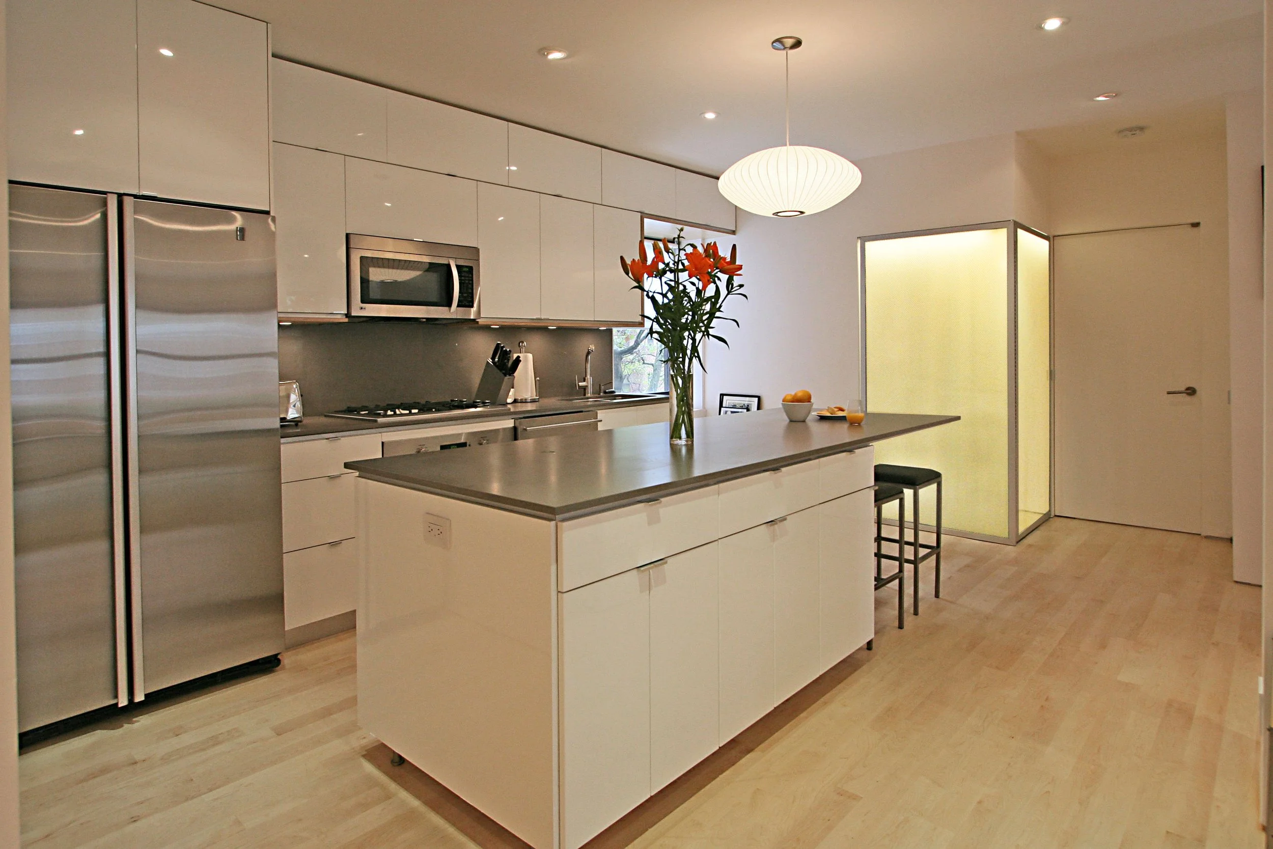 IMG_3303rt-kitchen copy.jpg