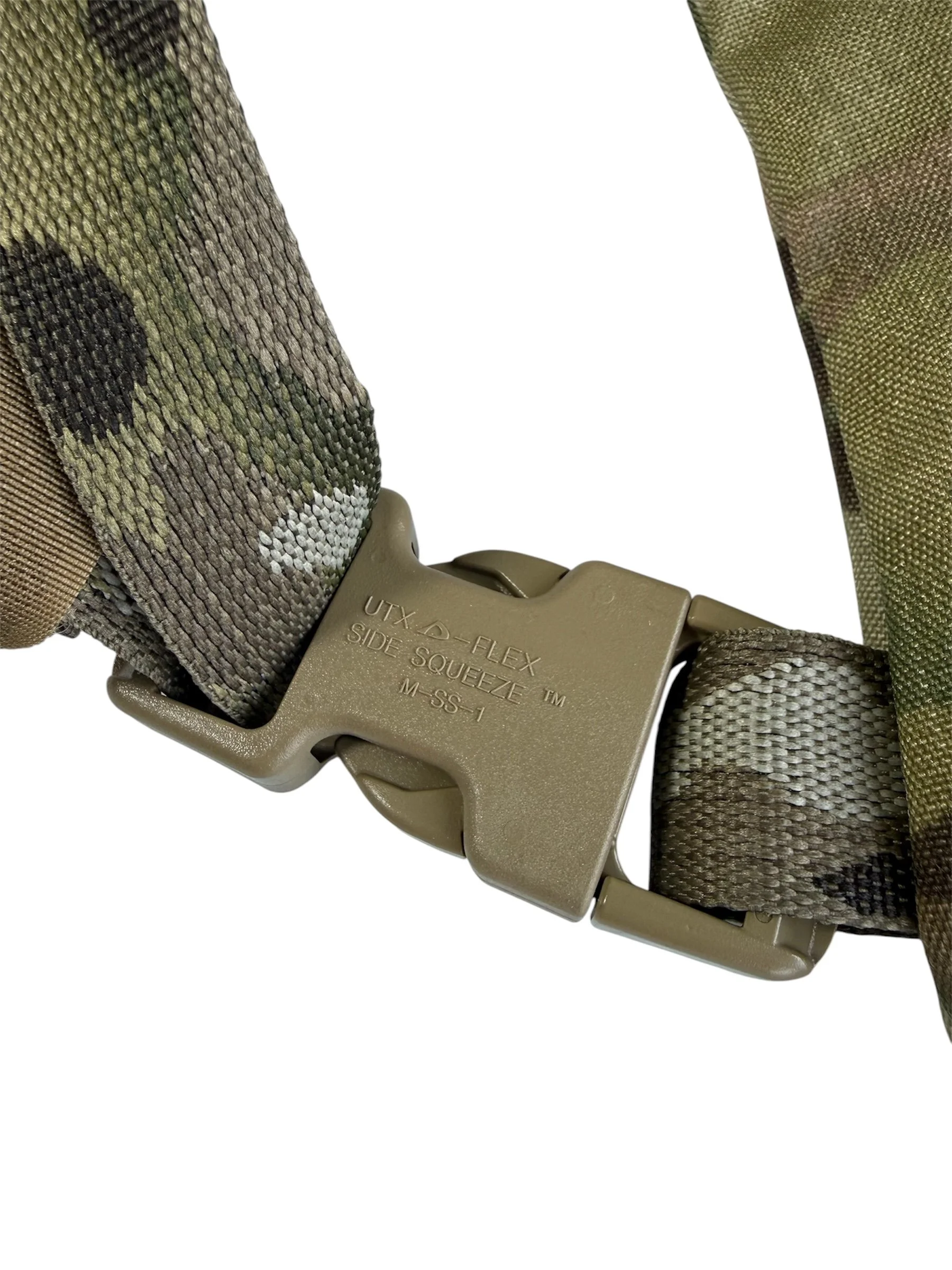assault-pack-removable-beavertail-attachment-duraflex-buckle.jpeg