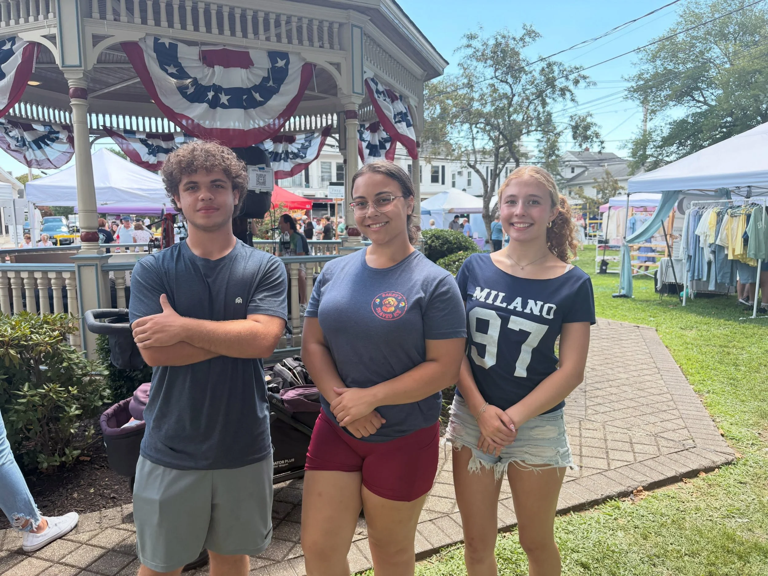 Here at today&rsquo;s Fair on the Half Shell we have three high school entrepreneurs!

Photo 2) 
Meet 17 year old Mackenzie a rising senior at Johnathan Law High School. She is the owner of Bailey&rsquo;s Shaved Ice baileys_ice.ct 

Photo 3) Gabe is 