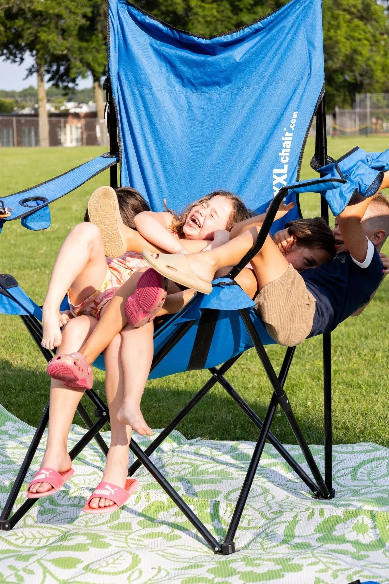 Plan a Connecticut day trip to our signature family festival, organized by the Downtown Milford Business Association.