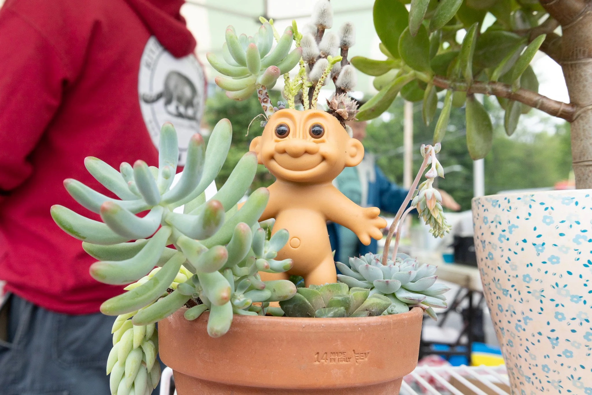 Children's Market event on July 18 and August 29 from 8:30am–12:30pm at the Downtown Milford Farmers Market run by the Downtown Milford Business Association in Milford, CT. Families enjoying youth activities, arts and crafts, storytelling and vendors