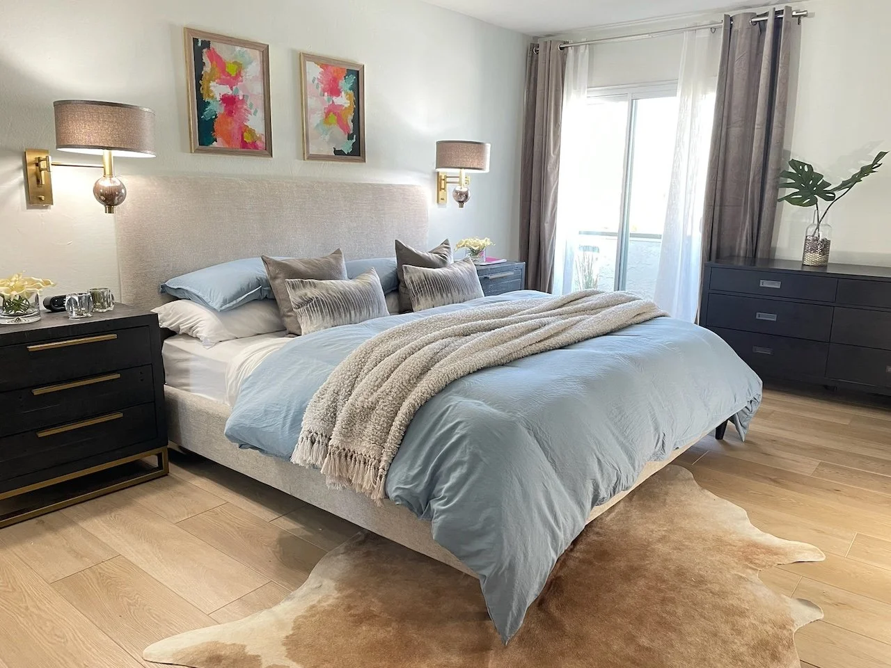 Contemporary luxury home staging for a home in Palm Springs