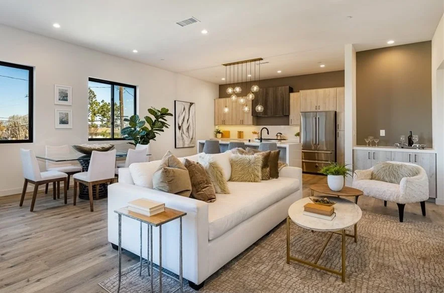 Luxury vacant home staging with neutral colors in Costa Mesa, CA