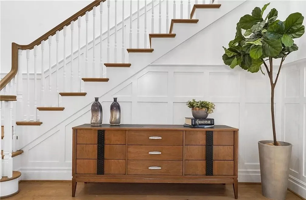 Luxury home staging in Studio City 
