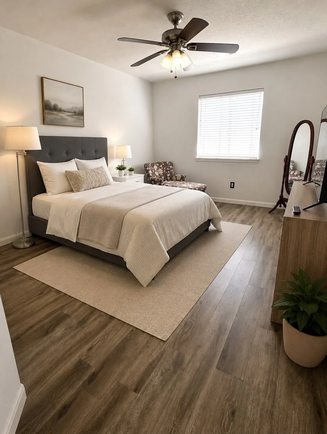 Bedroom Upstairs, Houston 77064