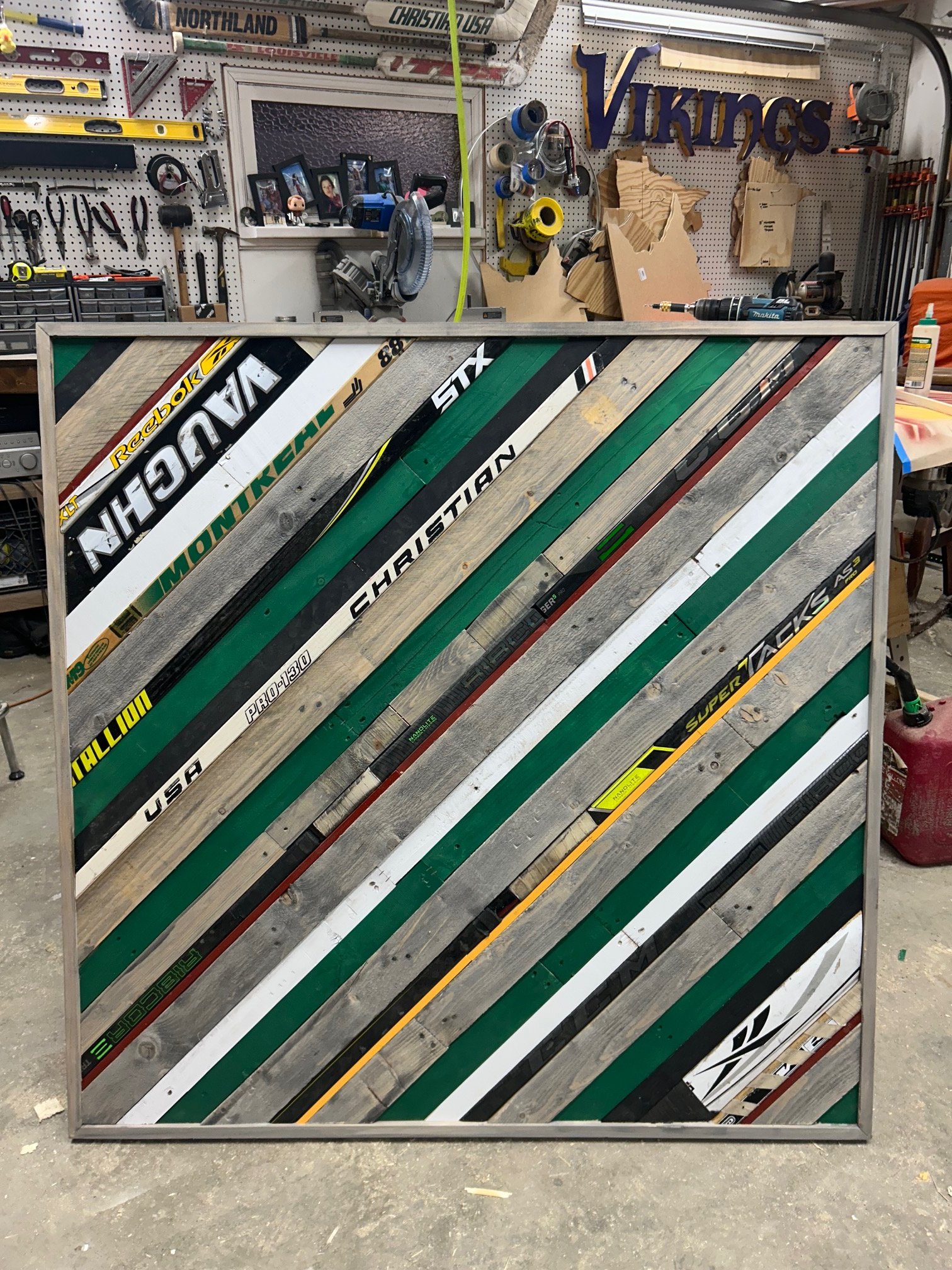 Custom 4ft by 4ft square that would have a logo placed on it