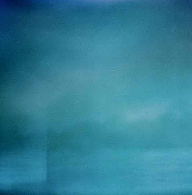 Inhala Exhala II (Inhale Exhale II)
