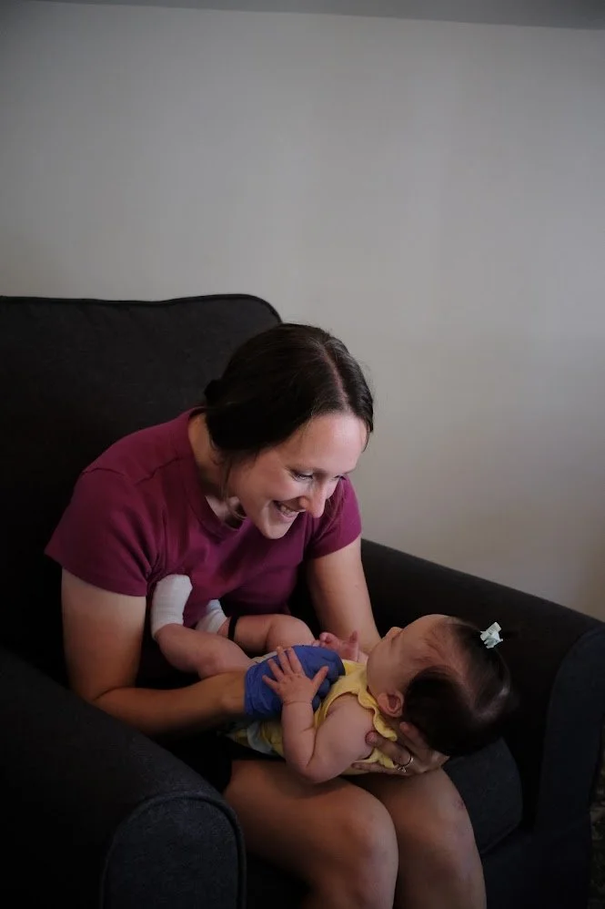 Amber Loecker is a lactation consultant that can address complex breastfeeding issues such as breastfeeding after tongue tie, tongue tie breastfeeding help, bottle refusal, pumping problems, breast pump not working, baby falls asleep while feeding.