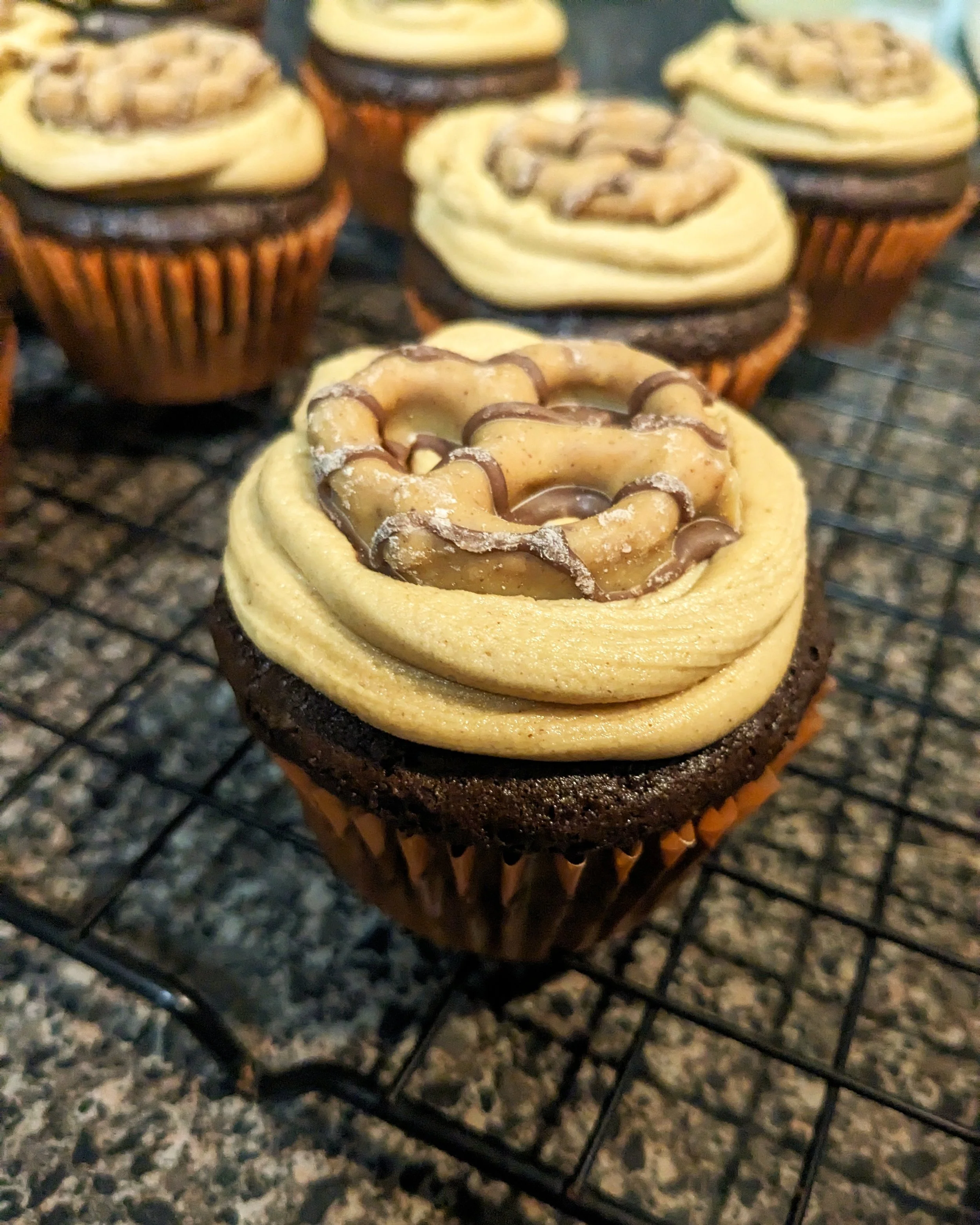 Cupcake - Peanut Butter Pretzel