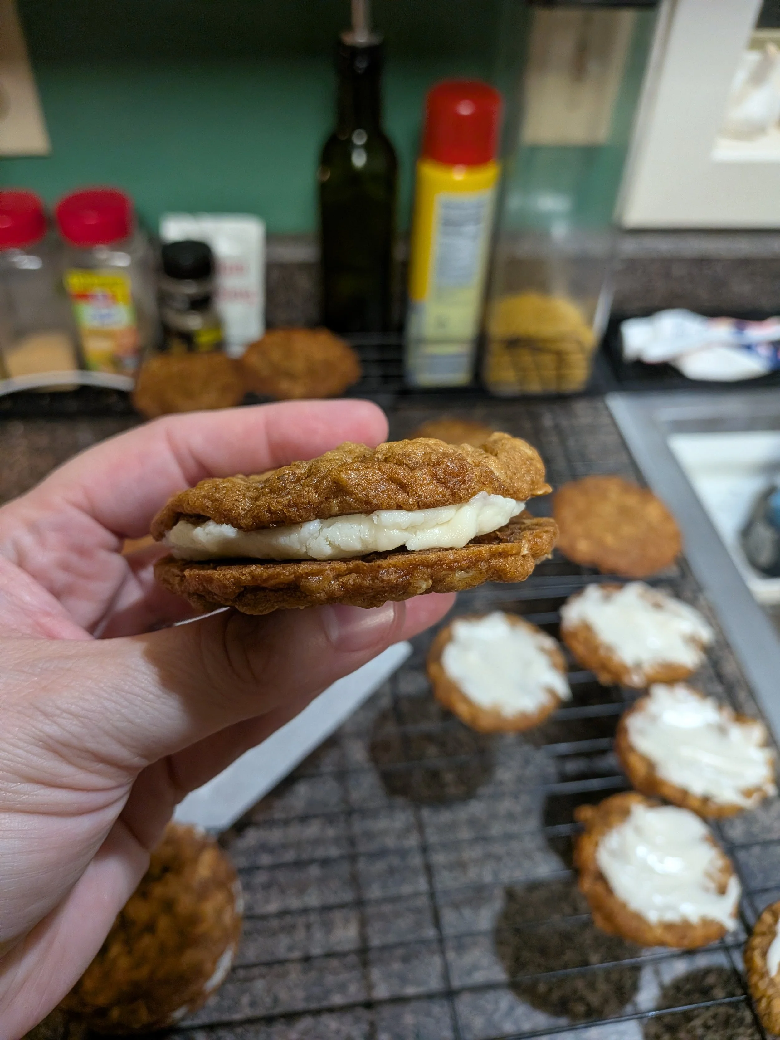 Cookie - Oatmeal Creme Pie