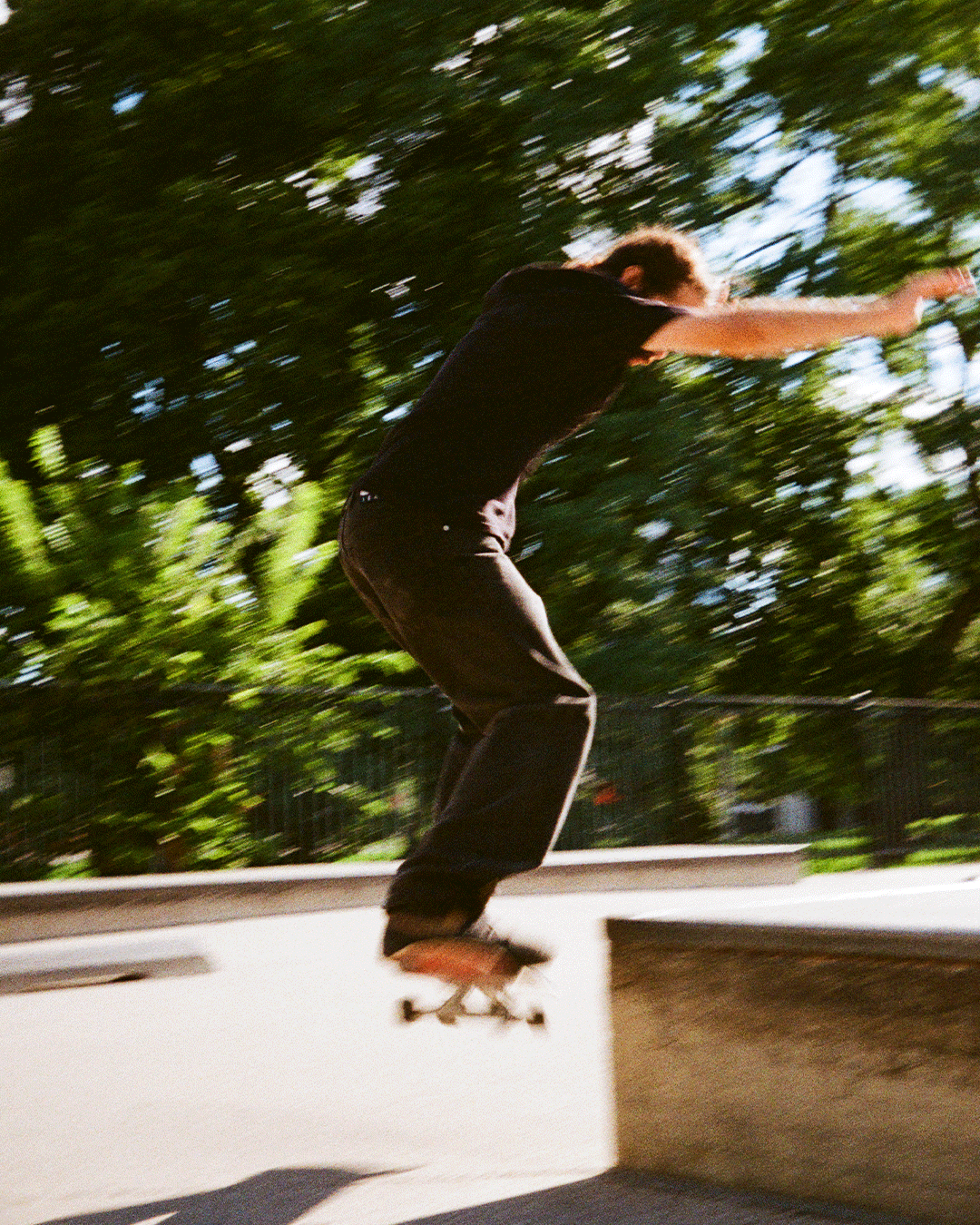 skatingguy2.gif