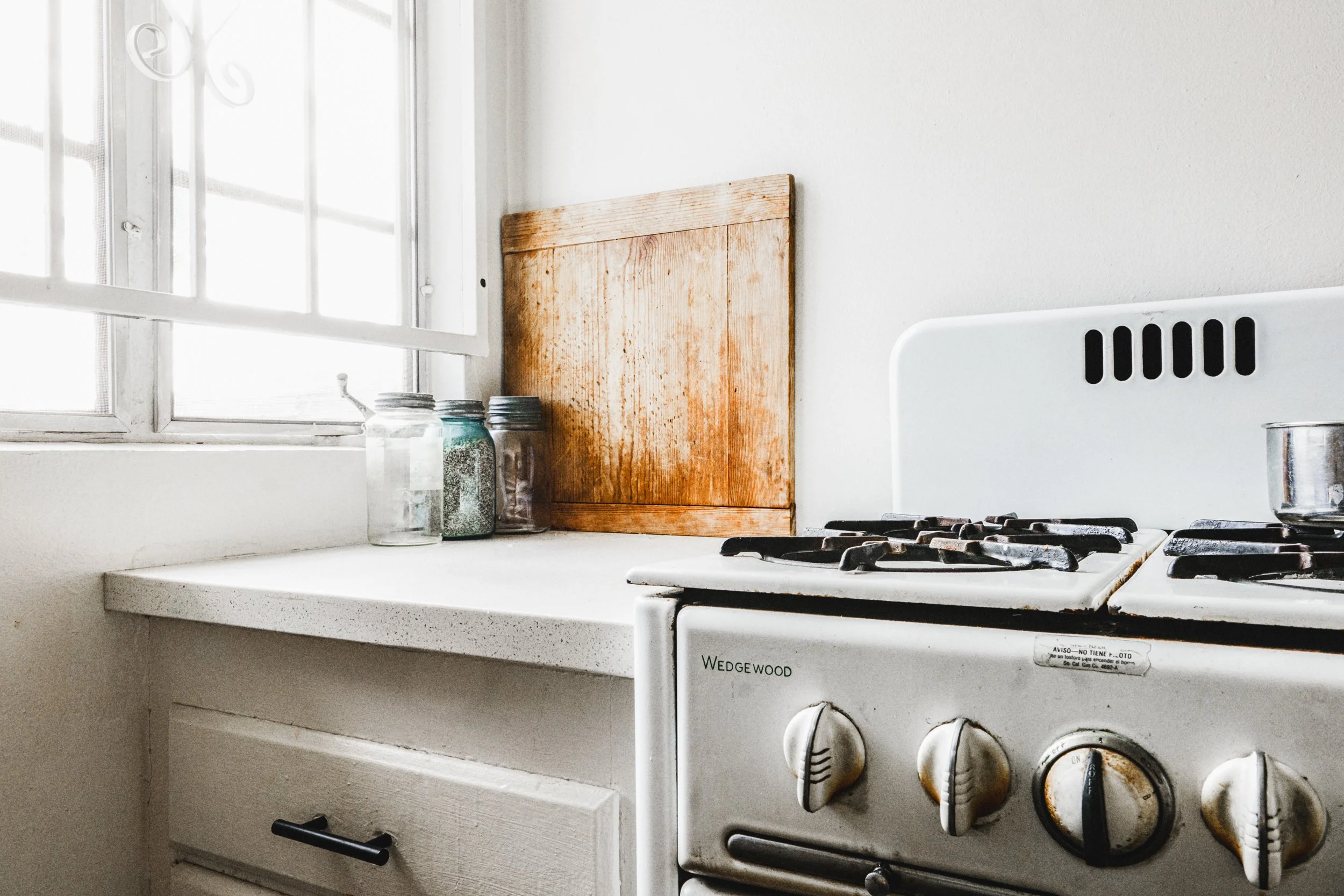 Los Feliz Kitchen Oven Detail.jpg