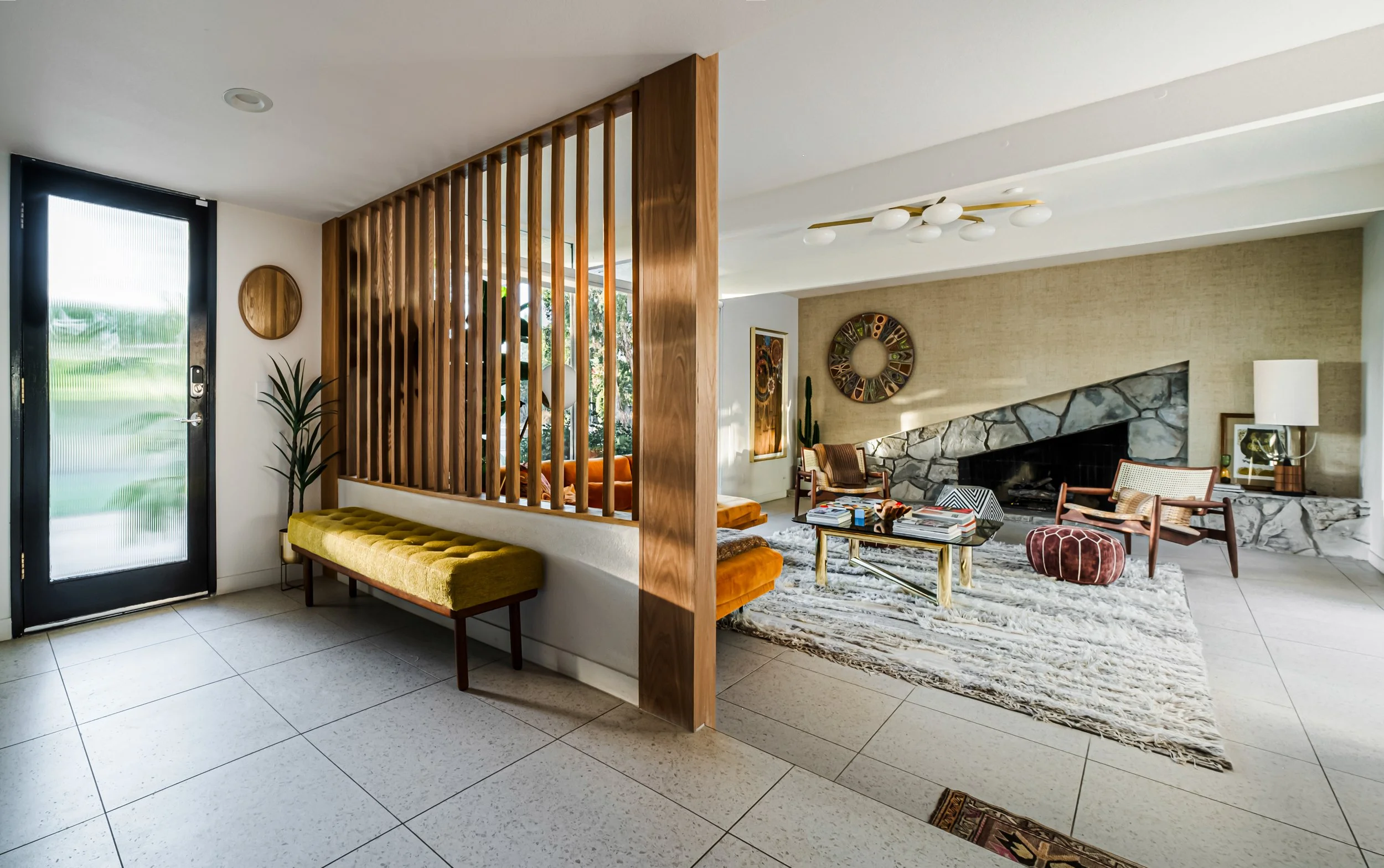 315 LIVING_FOYER copy.jpg