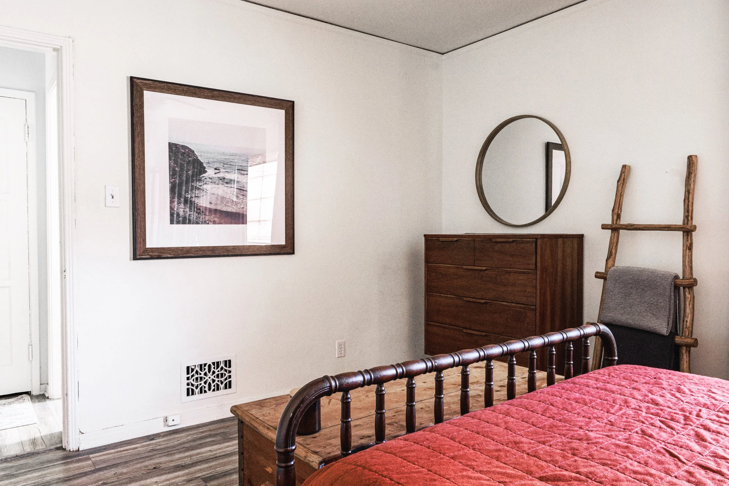 Los Feliz Bedroom 2.jpg