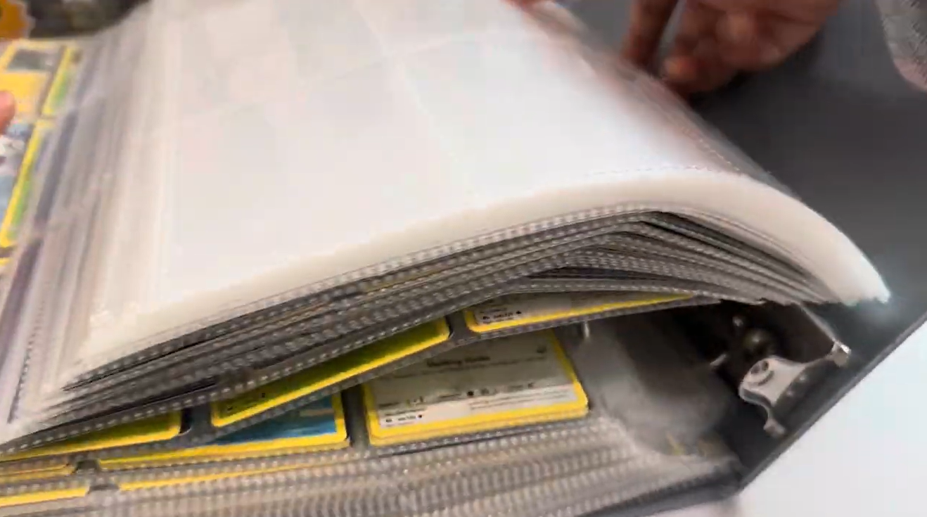 ring-binder-damage-pages-turned.png