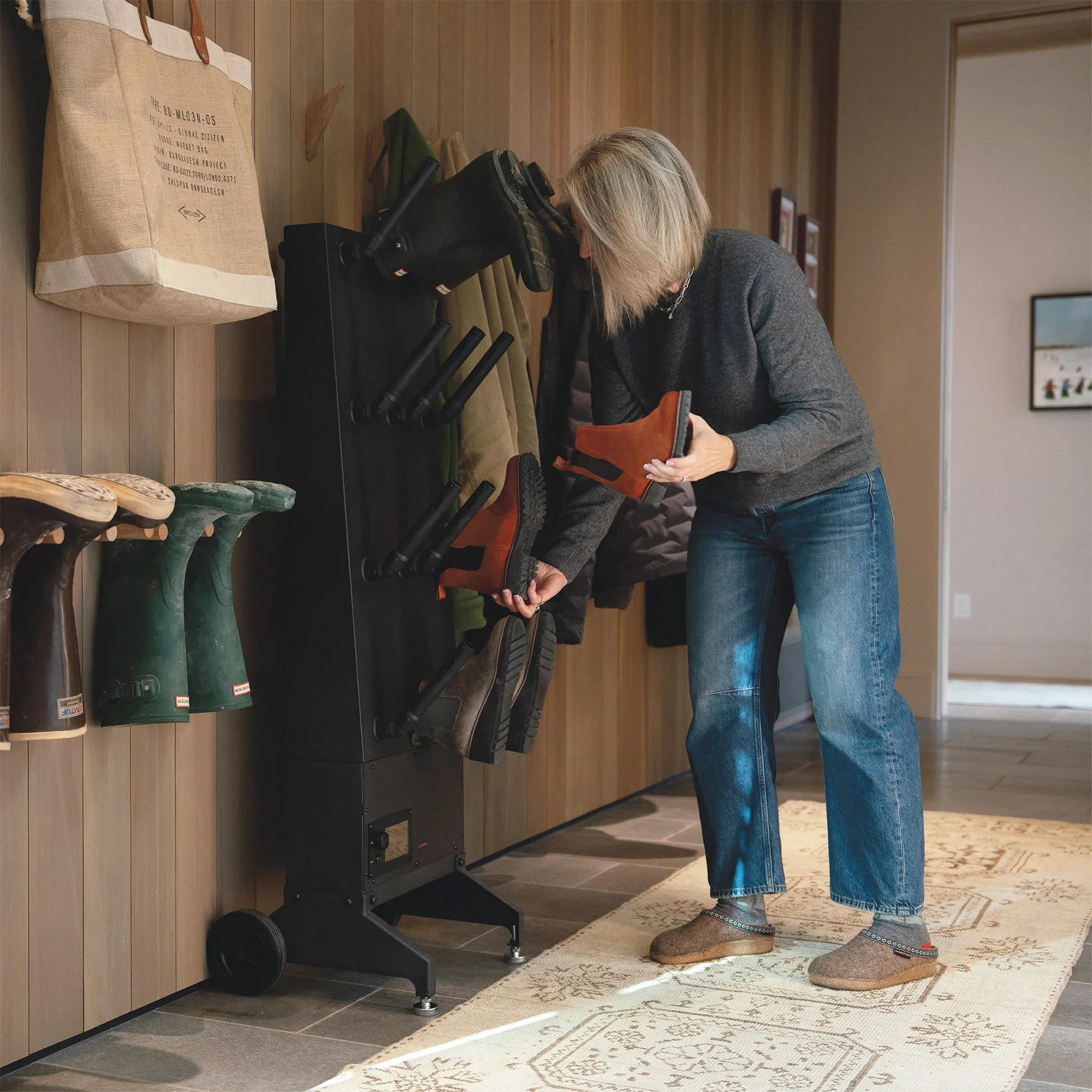 WEB_GearDryer_WM12-Wall-Mount-Mudroom1.webp
